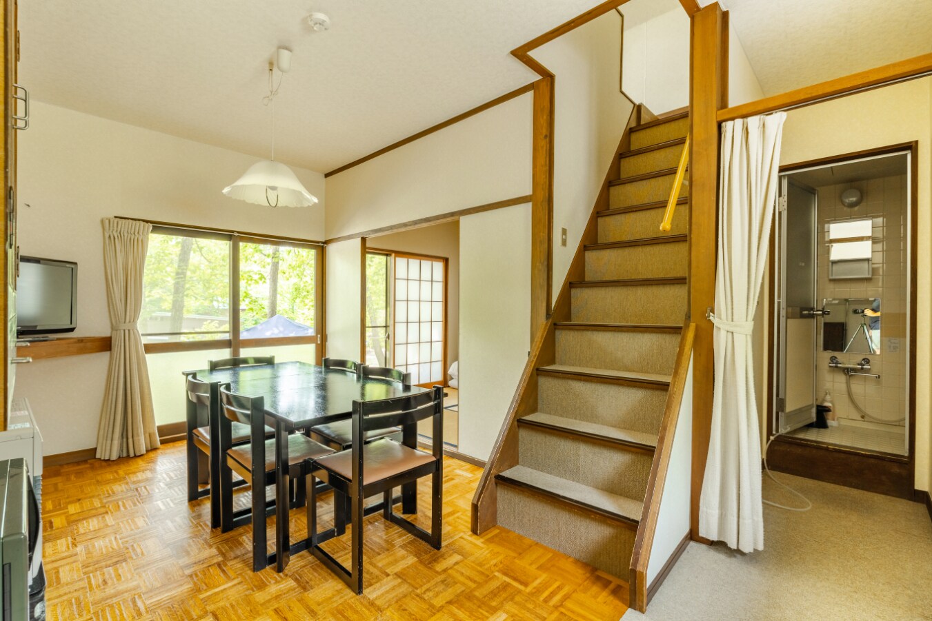 小屋 D