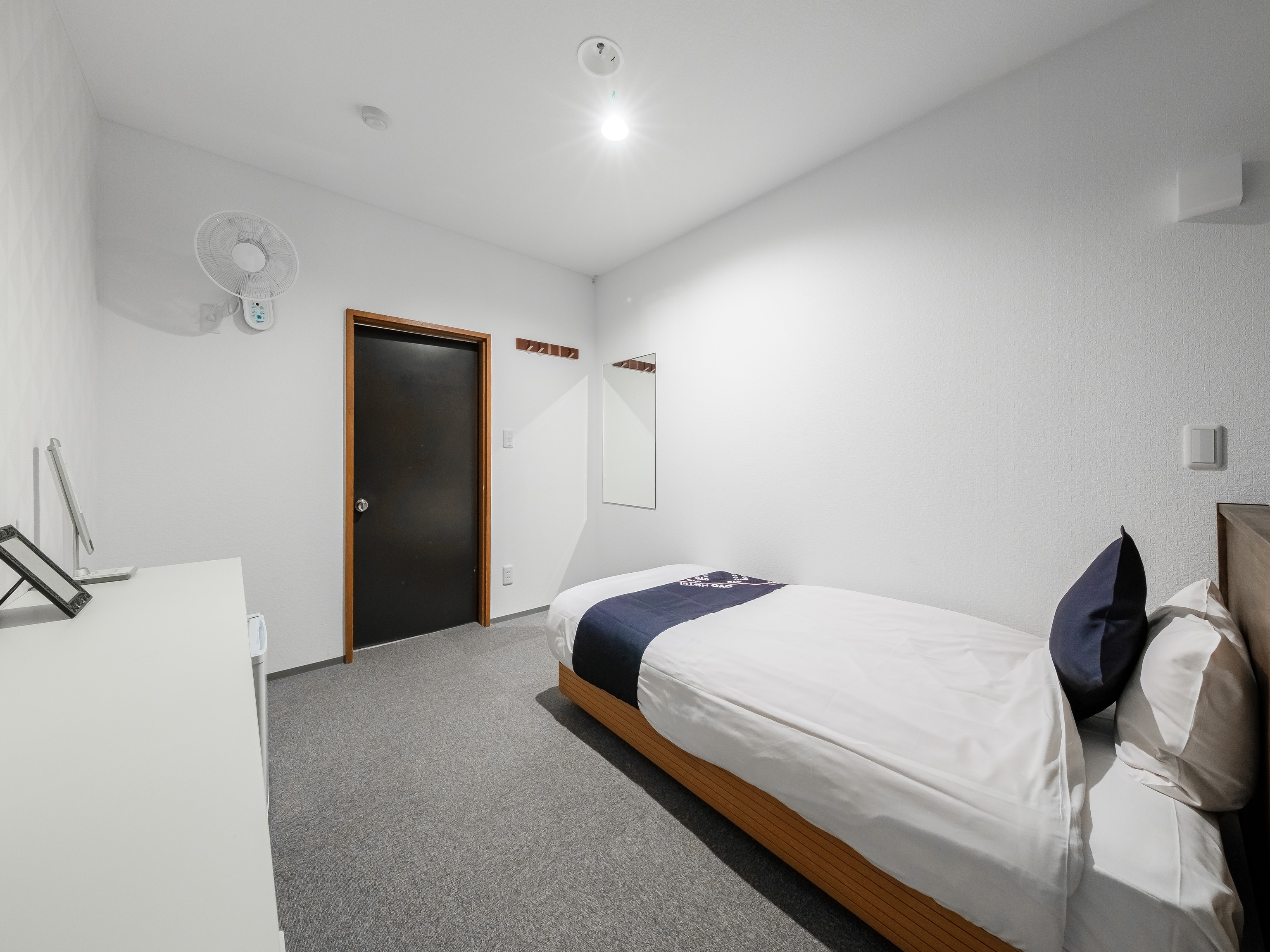 [Non-smoking] Single room (no bath or toilet) 4