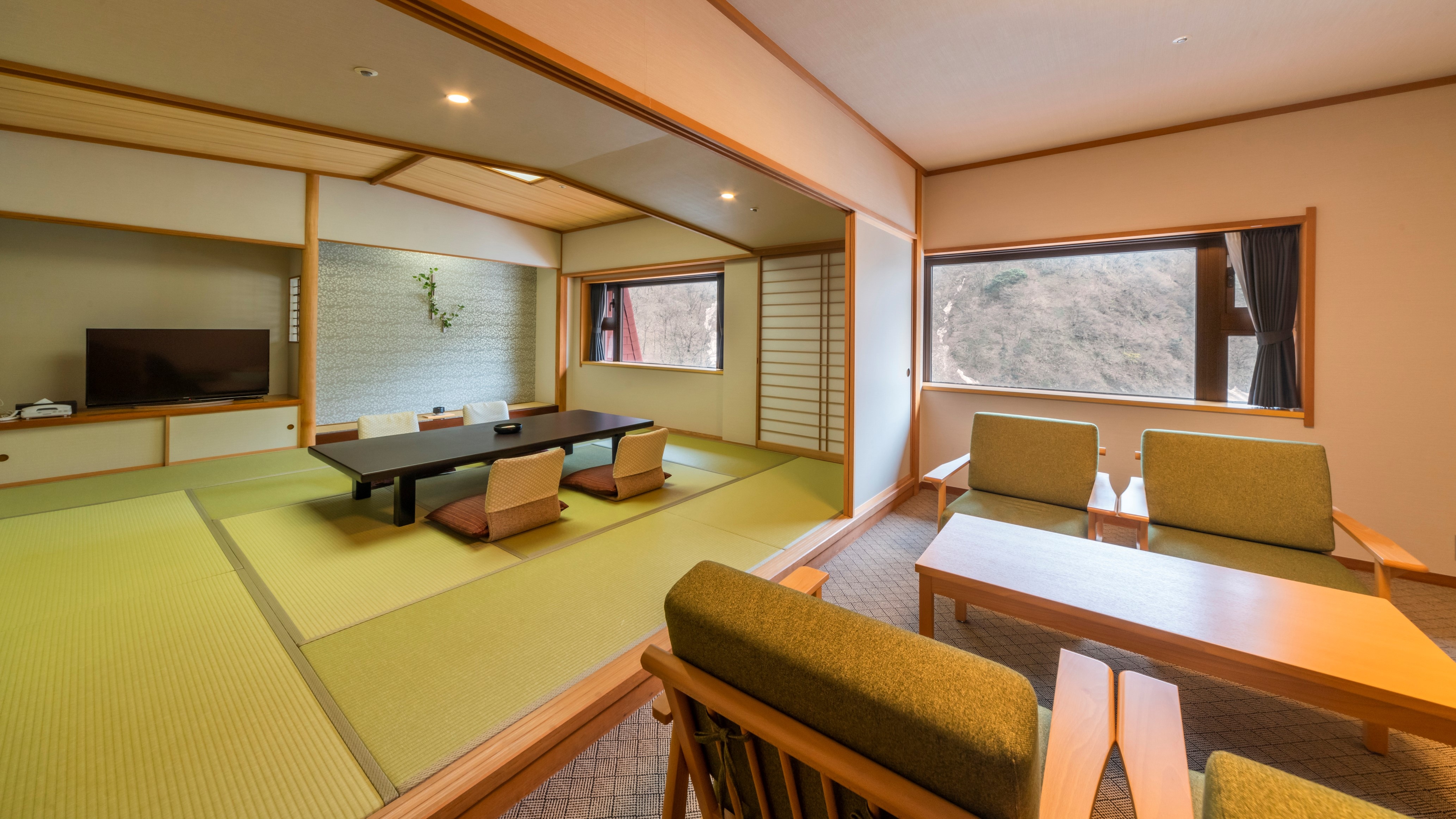 Main building Superior Japanese-style room River side (12.5 tatami mats)