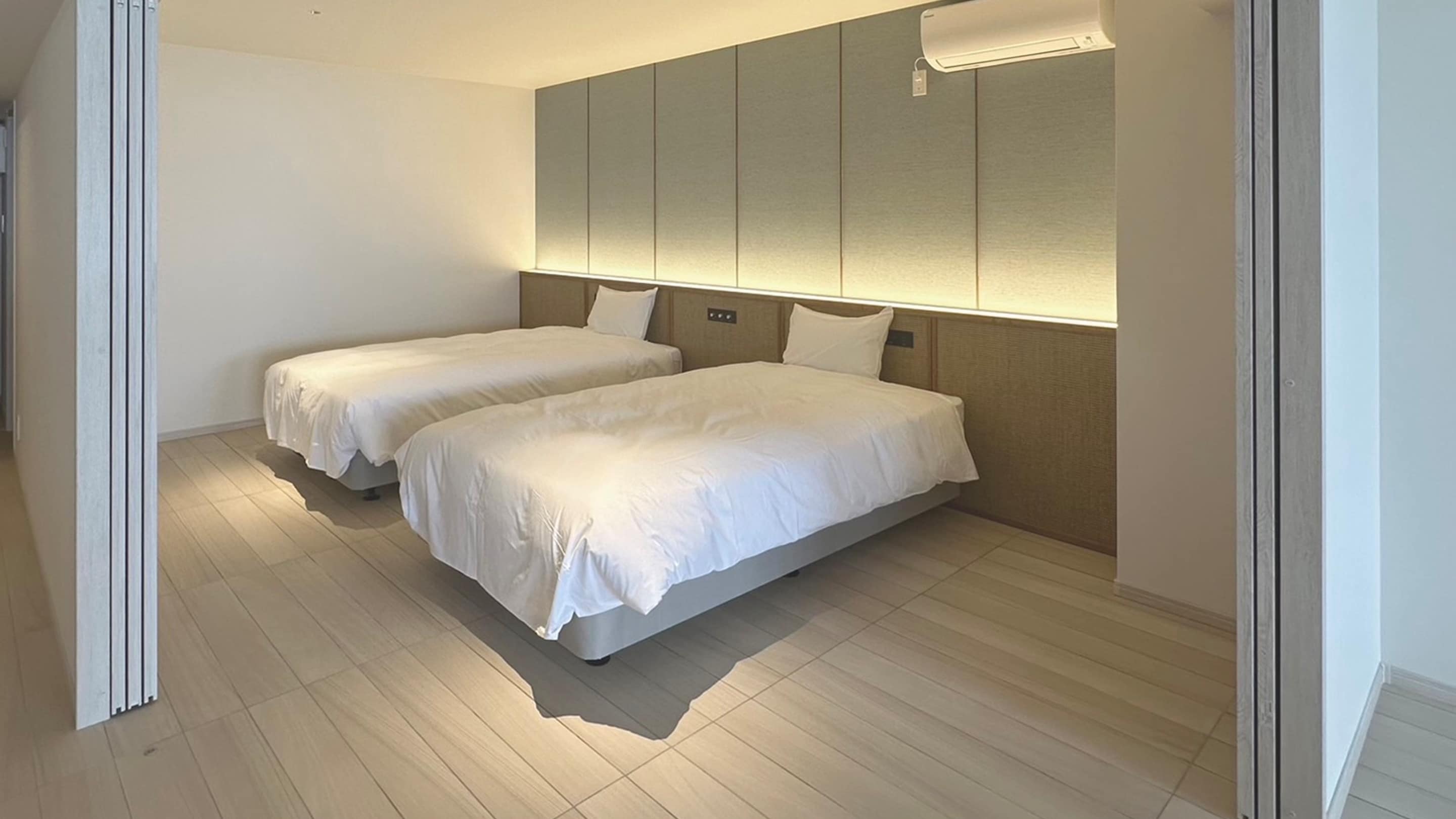 *[Guest room example] Standard/91 square meters