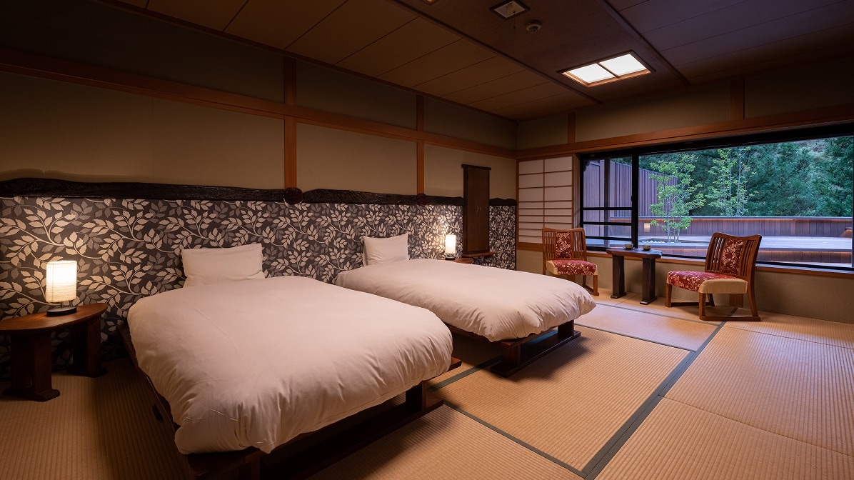 South Wing [Room with open-air bath] Room 202
