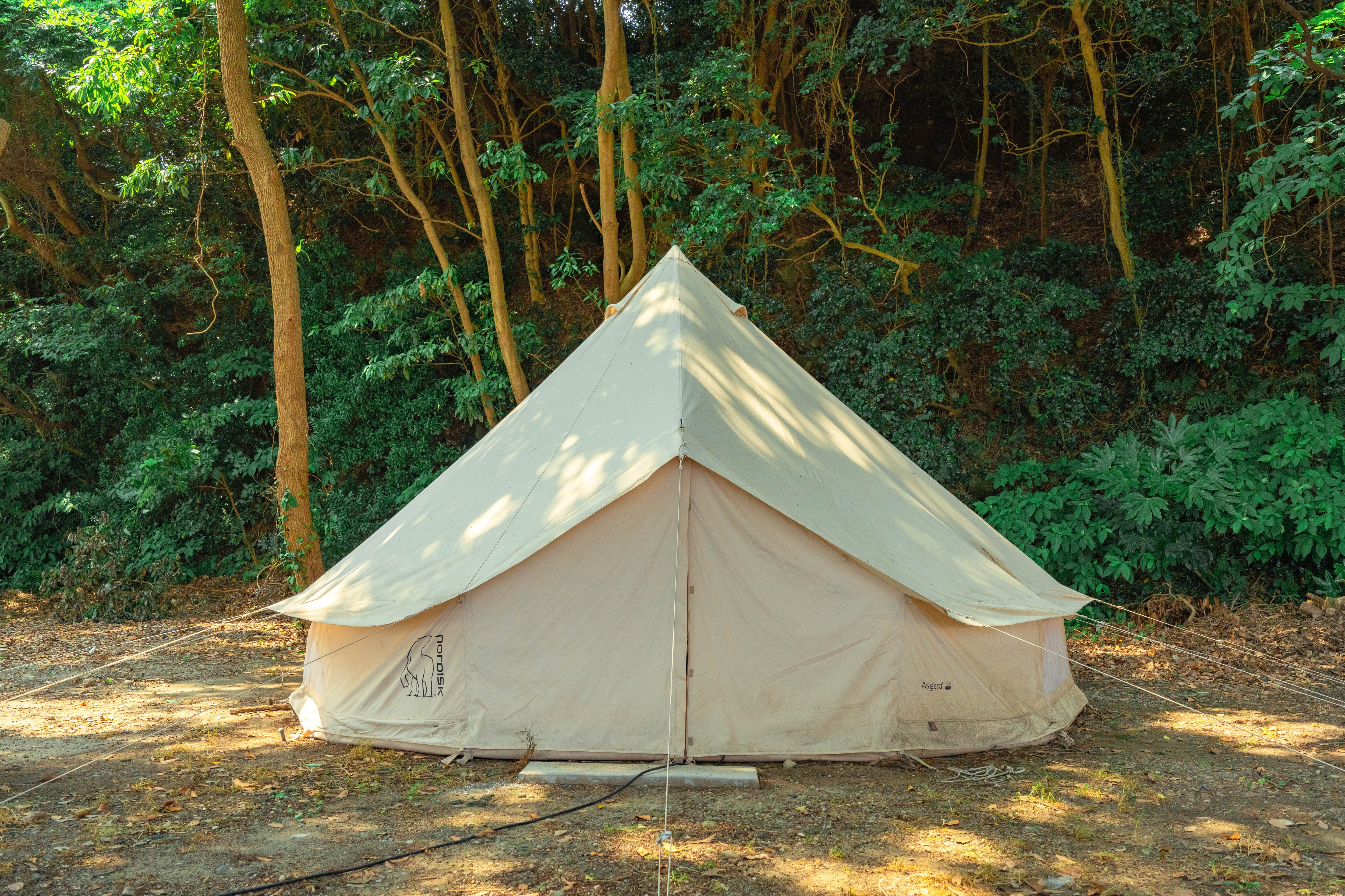 Mặt tiền cắm trại sang trọng