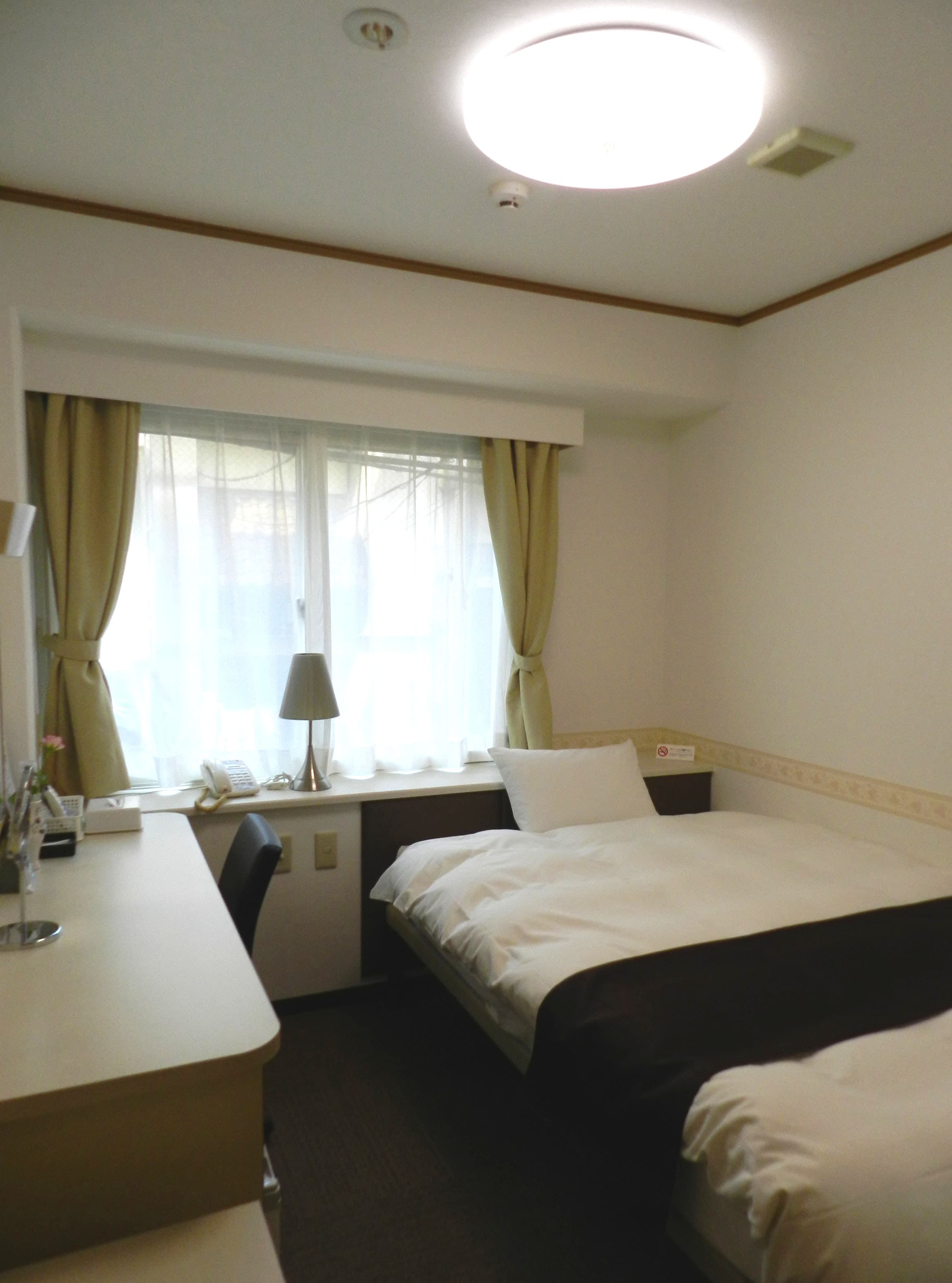 Room wide bed