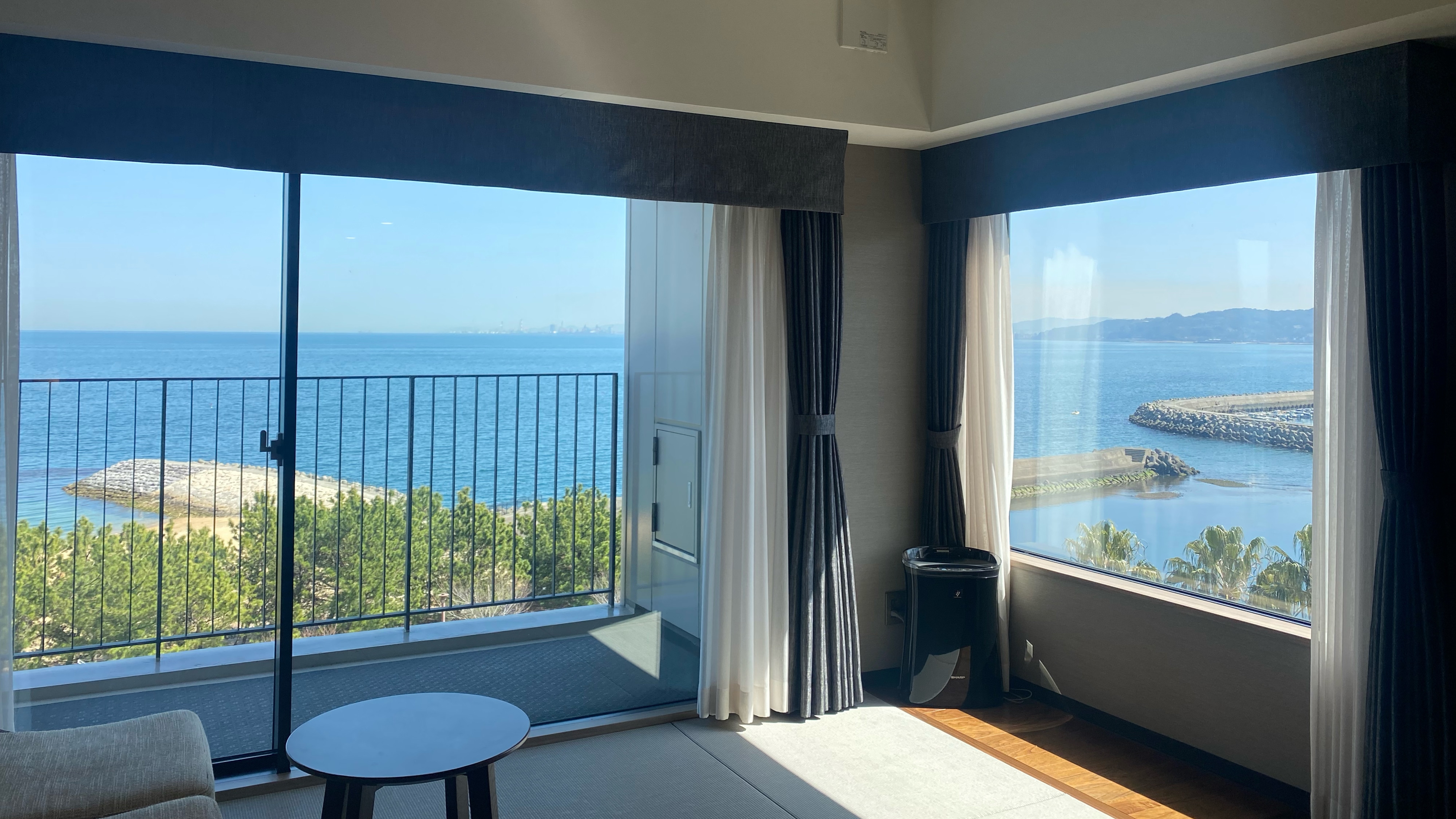 Superior Japanese and Western room