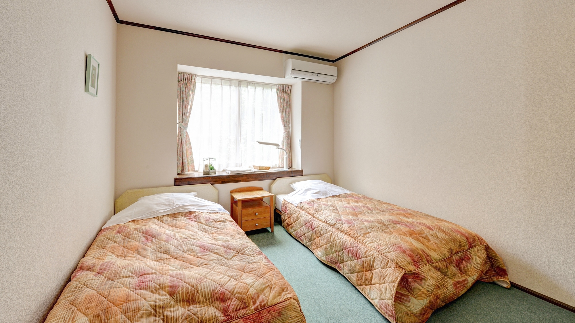 *Western-style twin room/Twin room recommended for couples