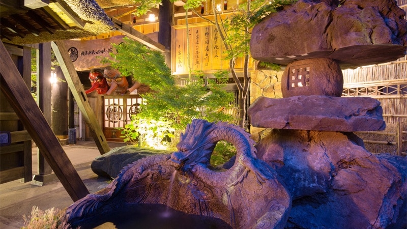 [National Treasure] A stone lantern with a stately bird sea stone with a height of 3 meters and a & ldquo; precious & rdquo; dragon god's spirit spring. .. ..