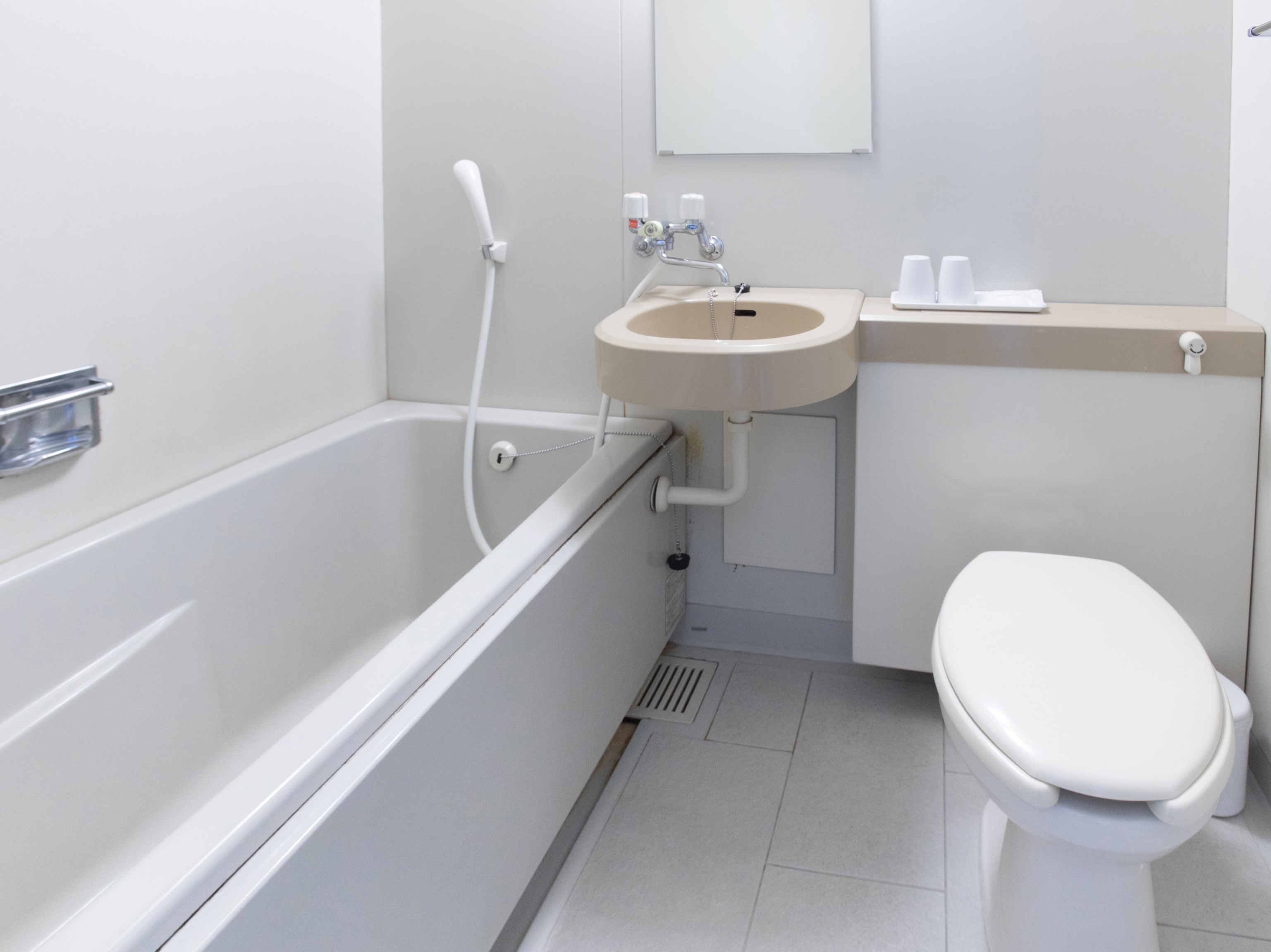 Twin room bathroom
