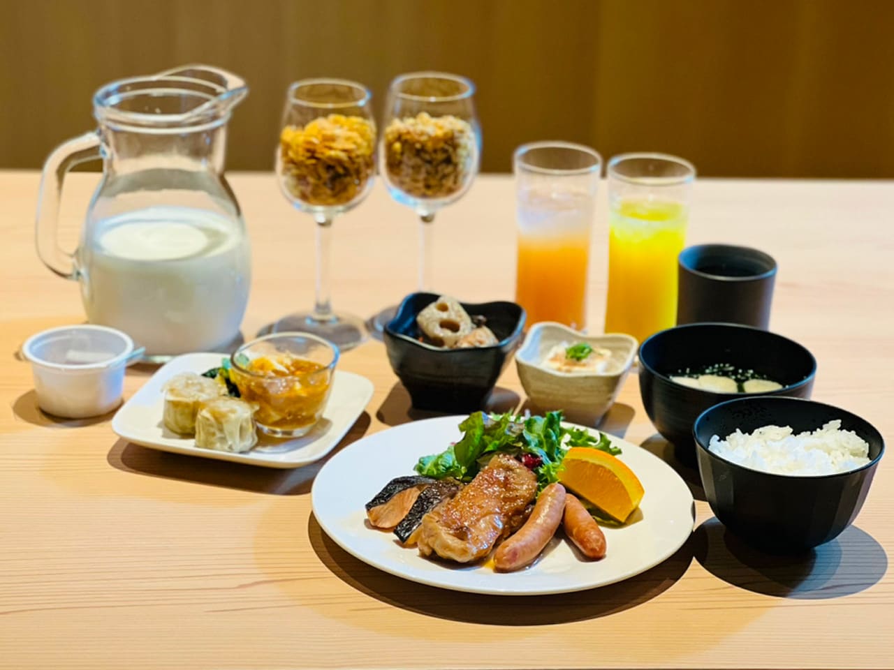 Breakfast arrangement example (Japanese)