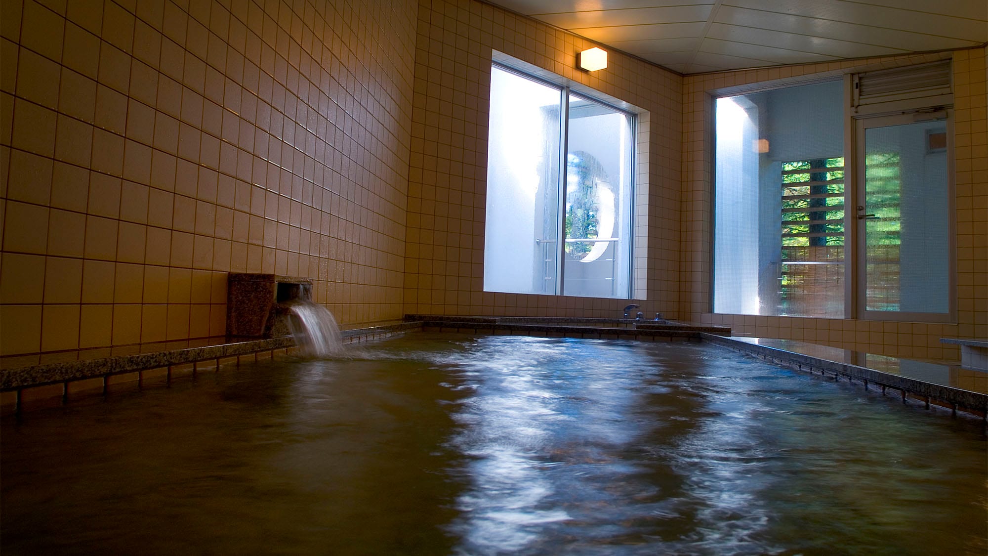 ●Large public bath