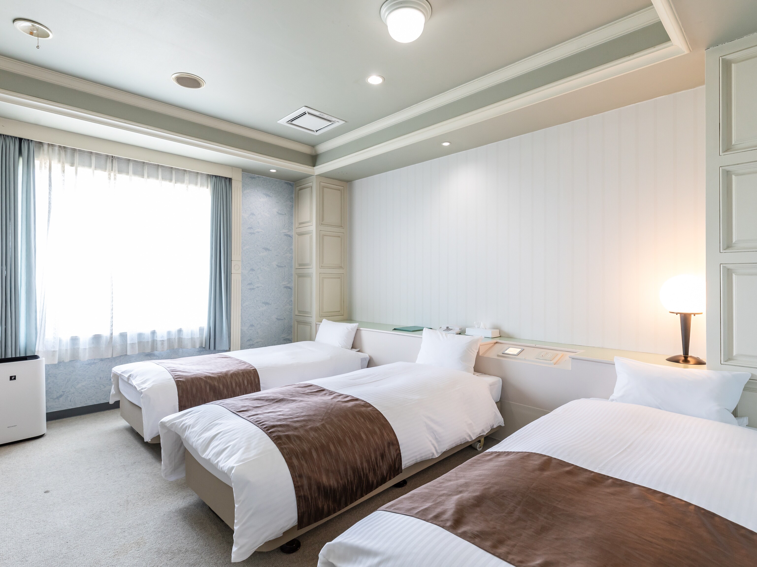 Triple room