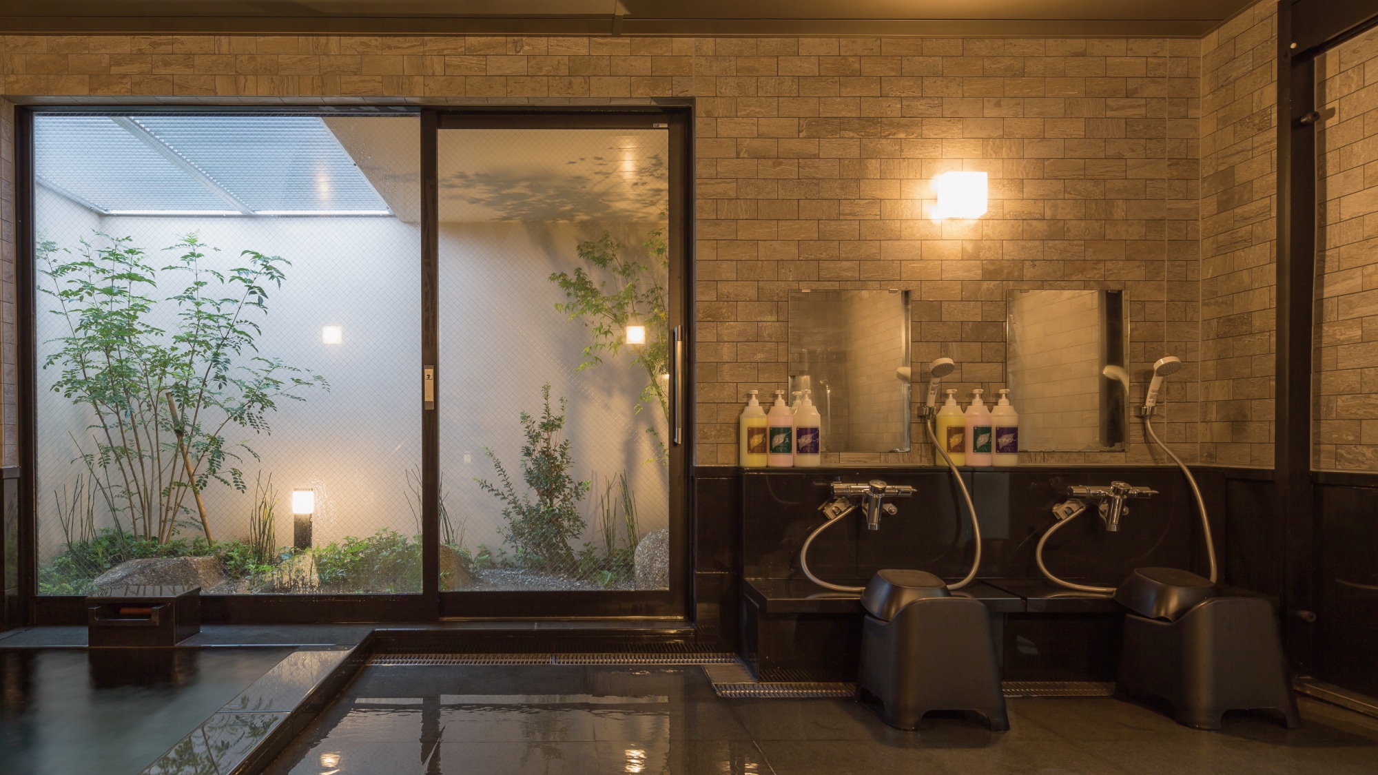 [Male large bath]