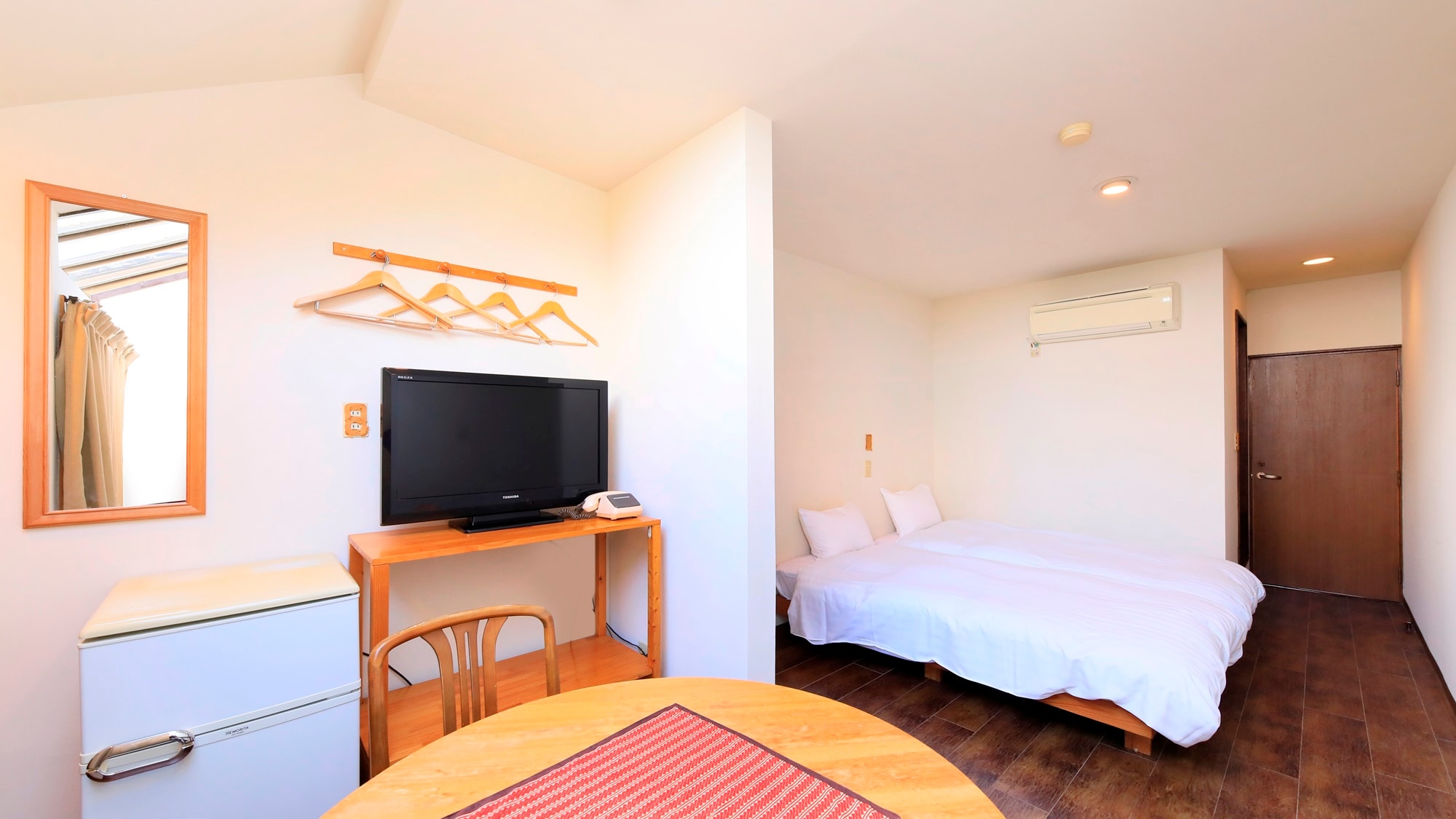 Twin room with sunroof overlooking the sea | Kitchenette, unit bath and toilet.