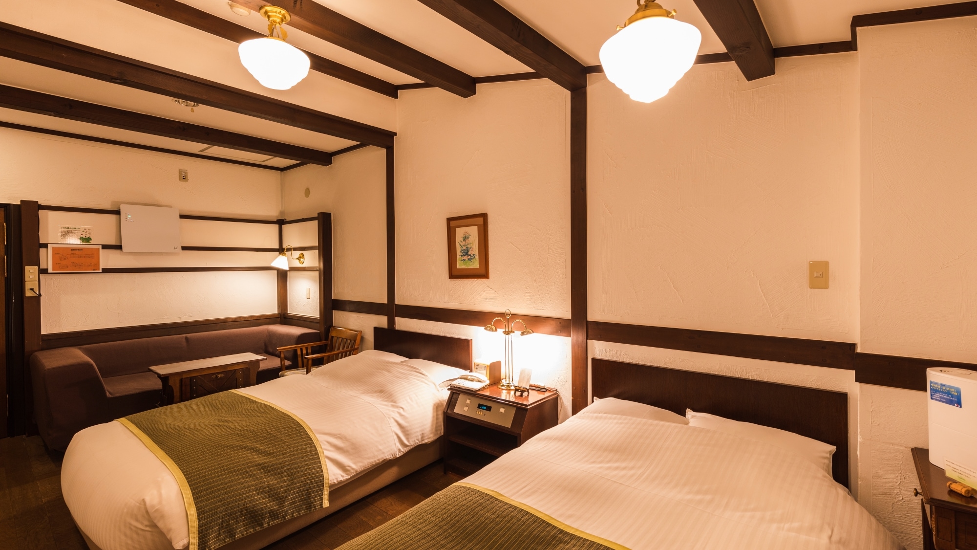 [Standard Twin] A Western-style room with a gentle and calm atmosphere overlooking the four seasons of Hakkoda.