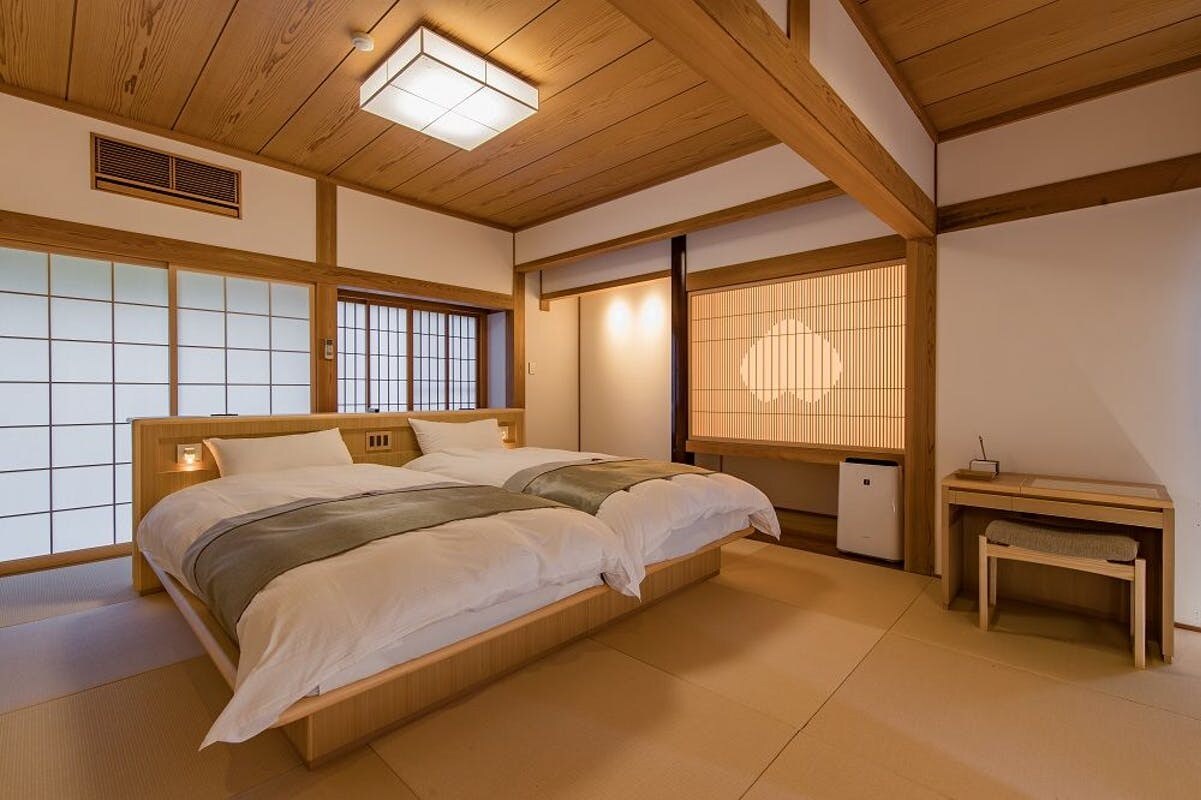 [Onsen open-air bath with remote Japanese and Western rooms] (Ryukyo Suite) [No smoking]