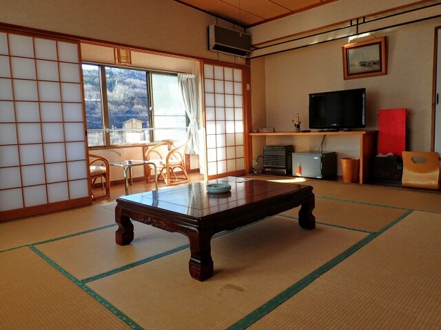 Room 31