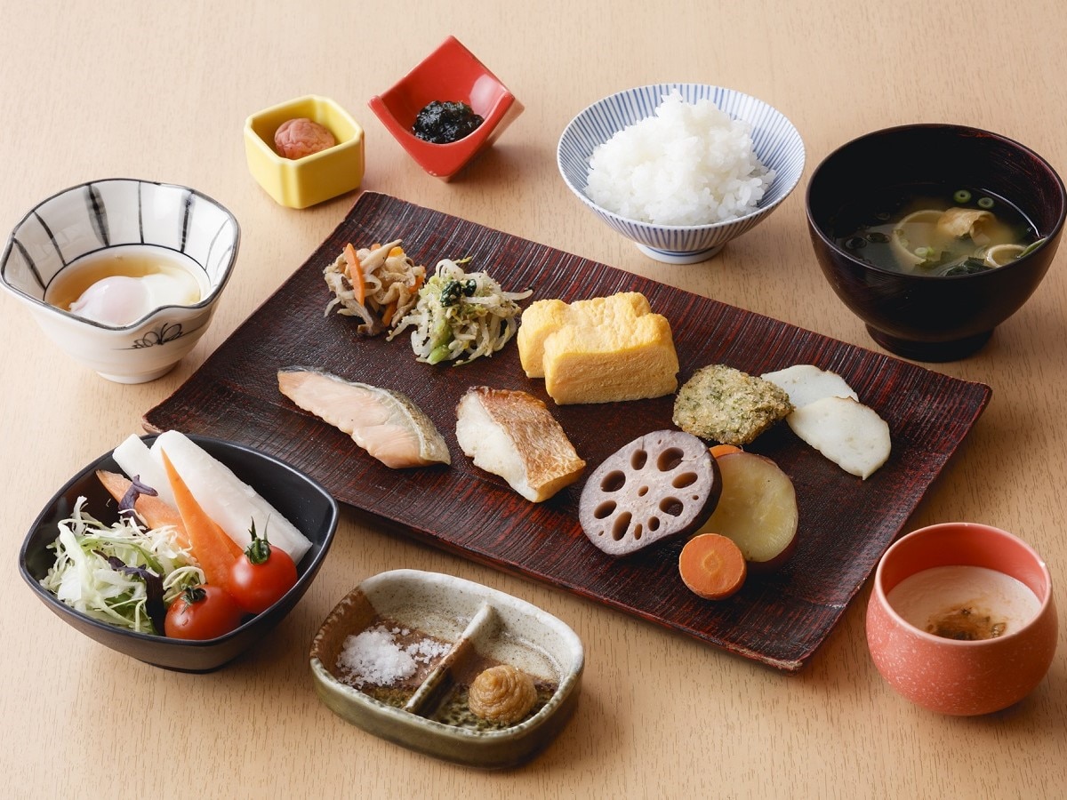Breakfast buffet image