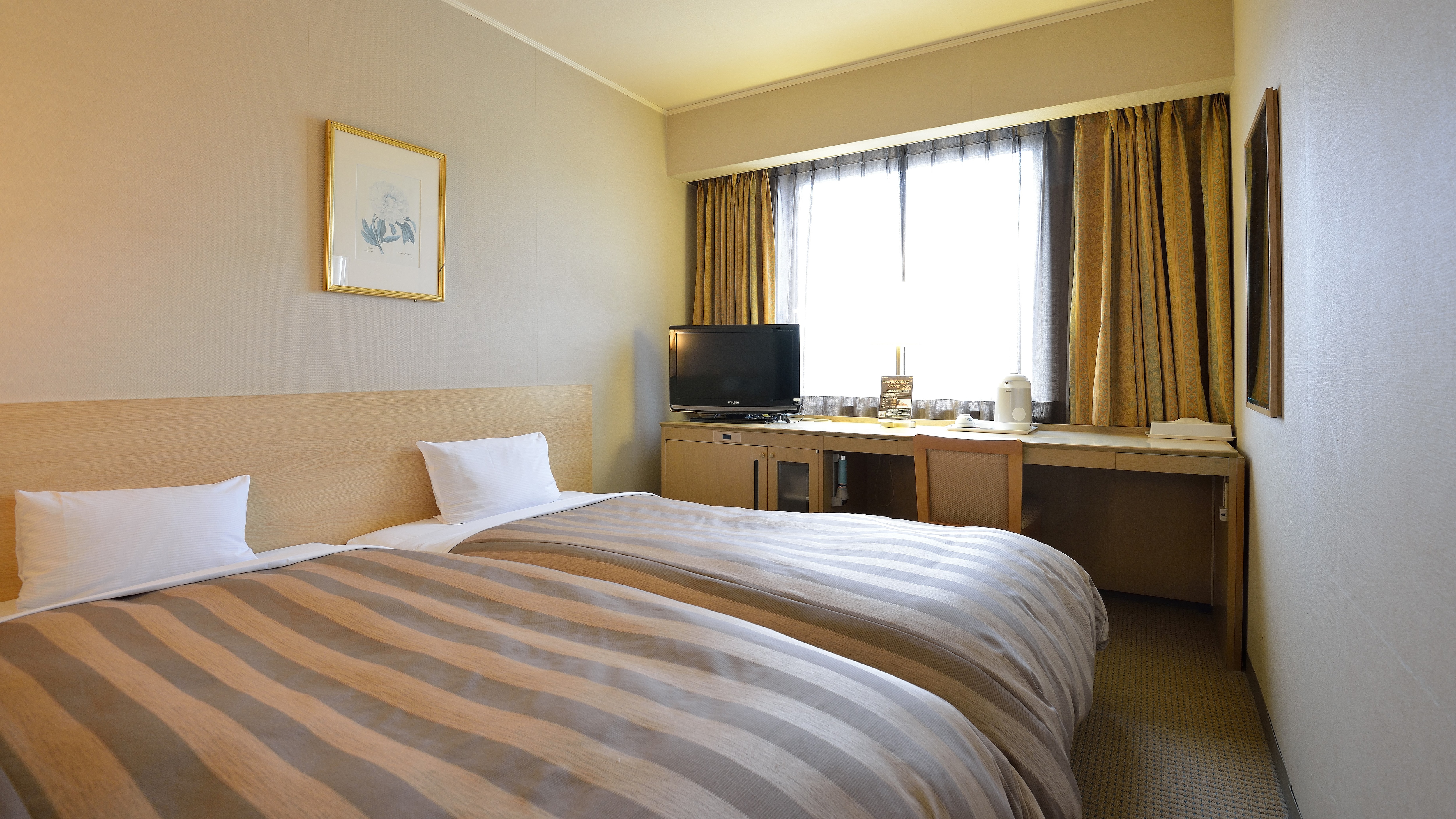 Hollywood Twin Room