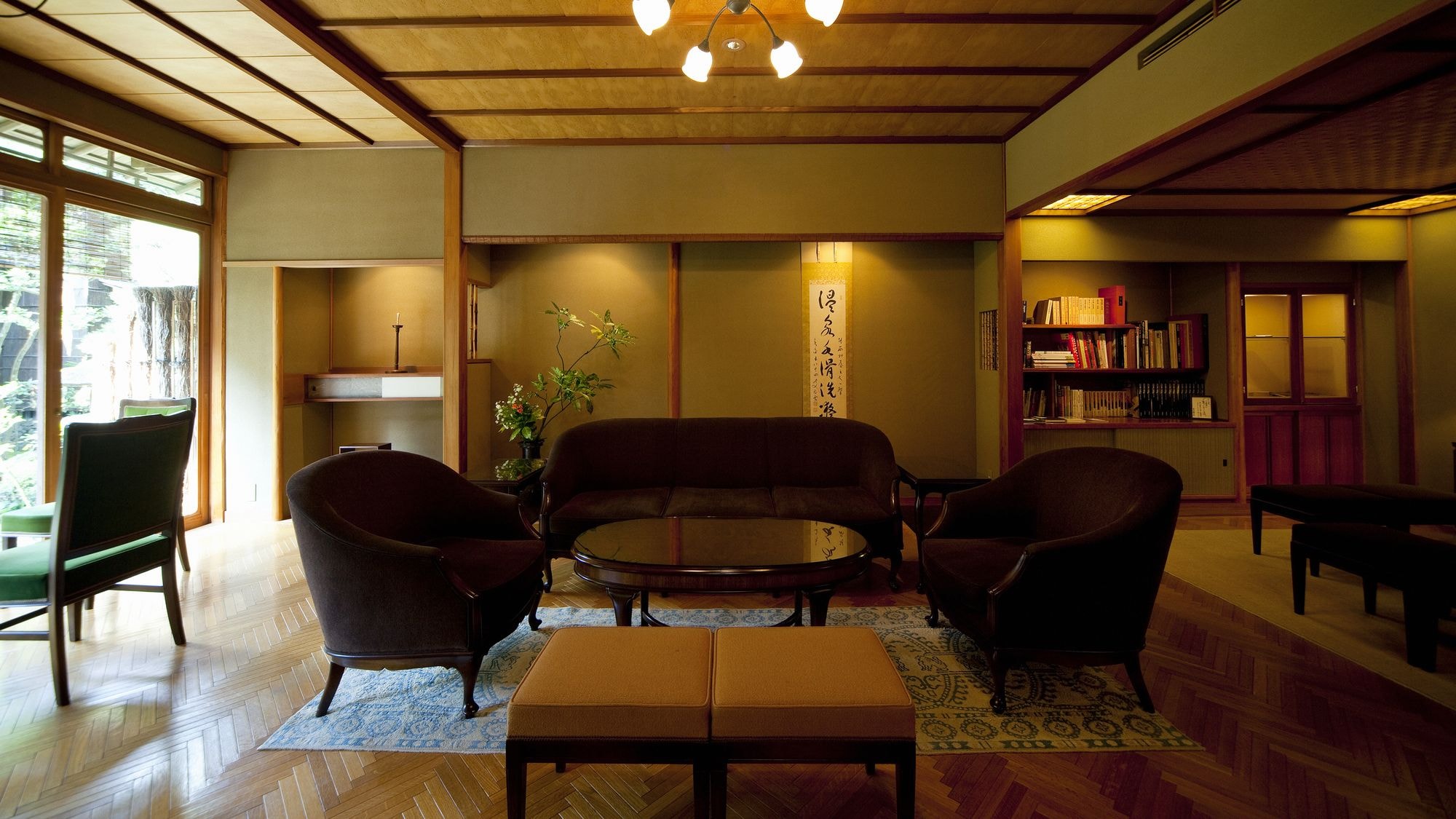 A lounge where tradition and modernity come together