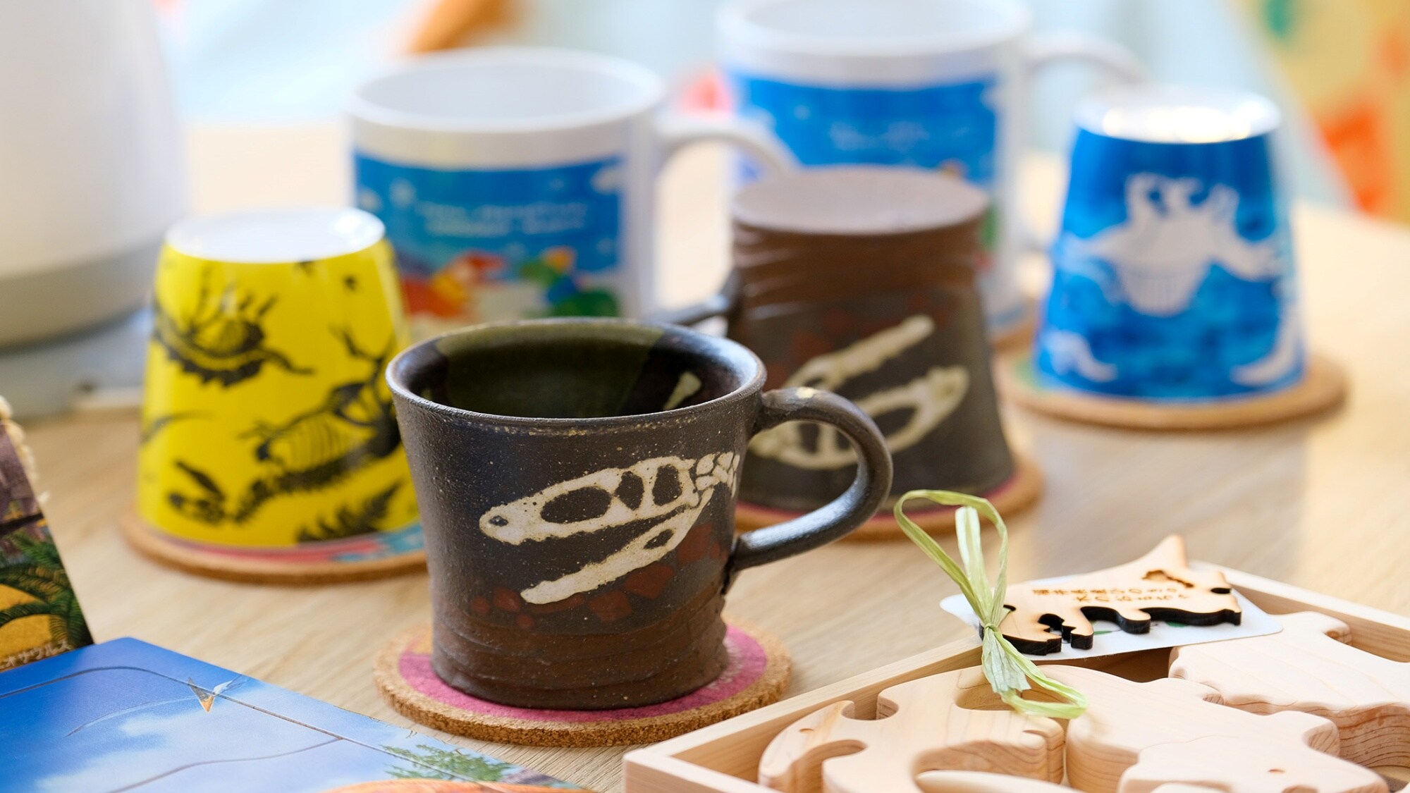*[Dinosaur Room] Dinosaur Room exclusive cups are permanently available in the room!