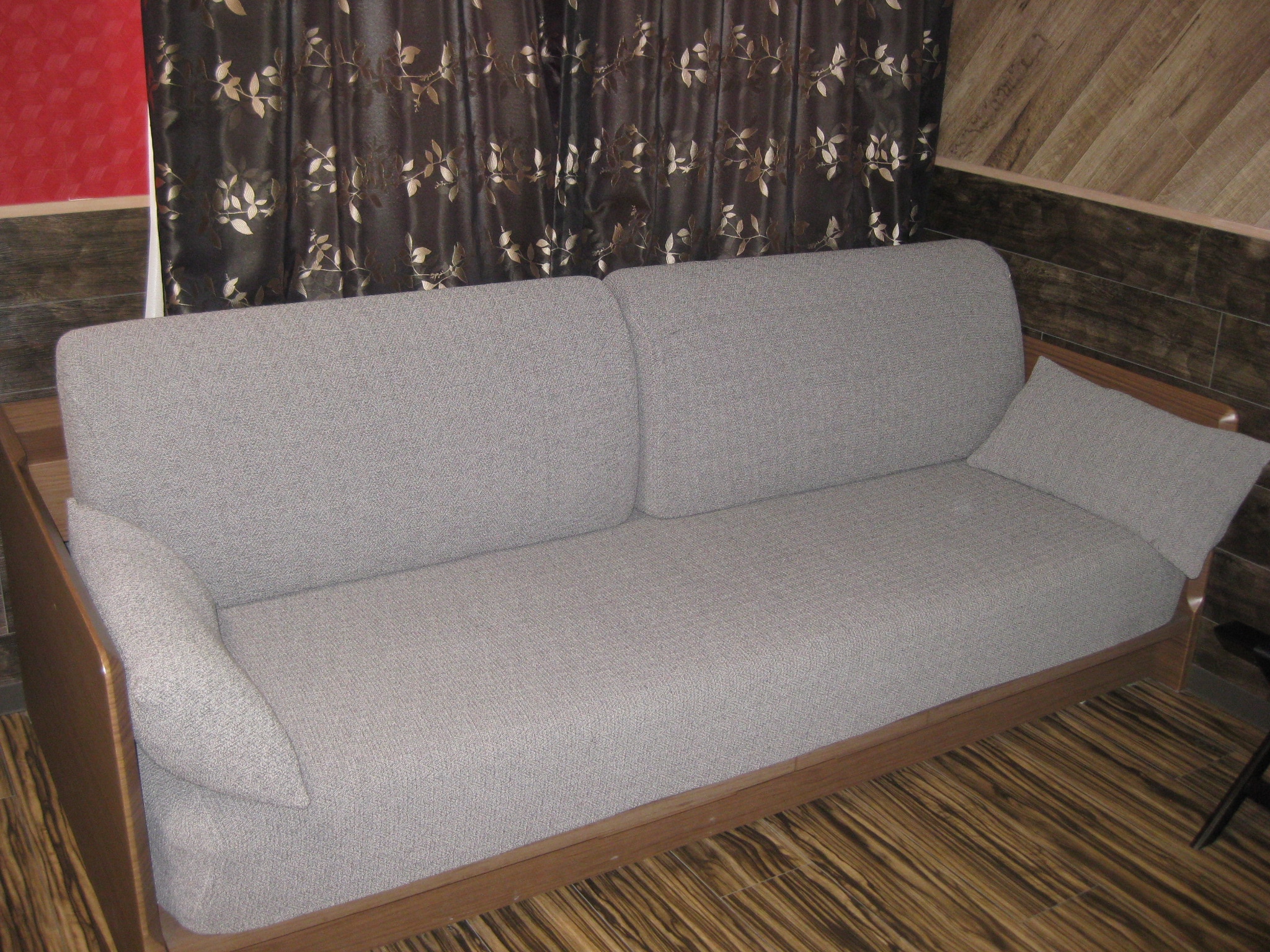 PT3 sofa
