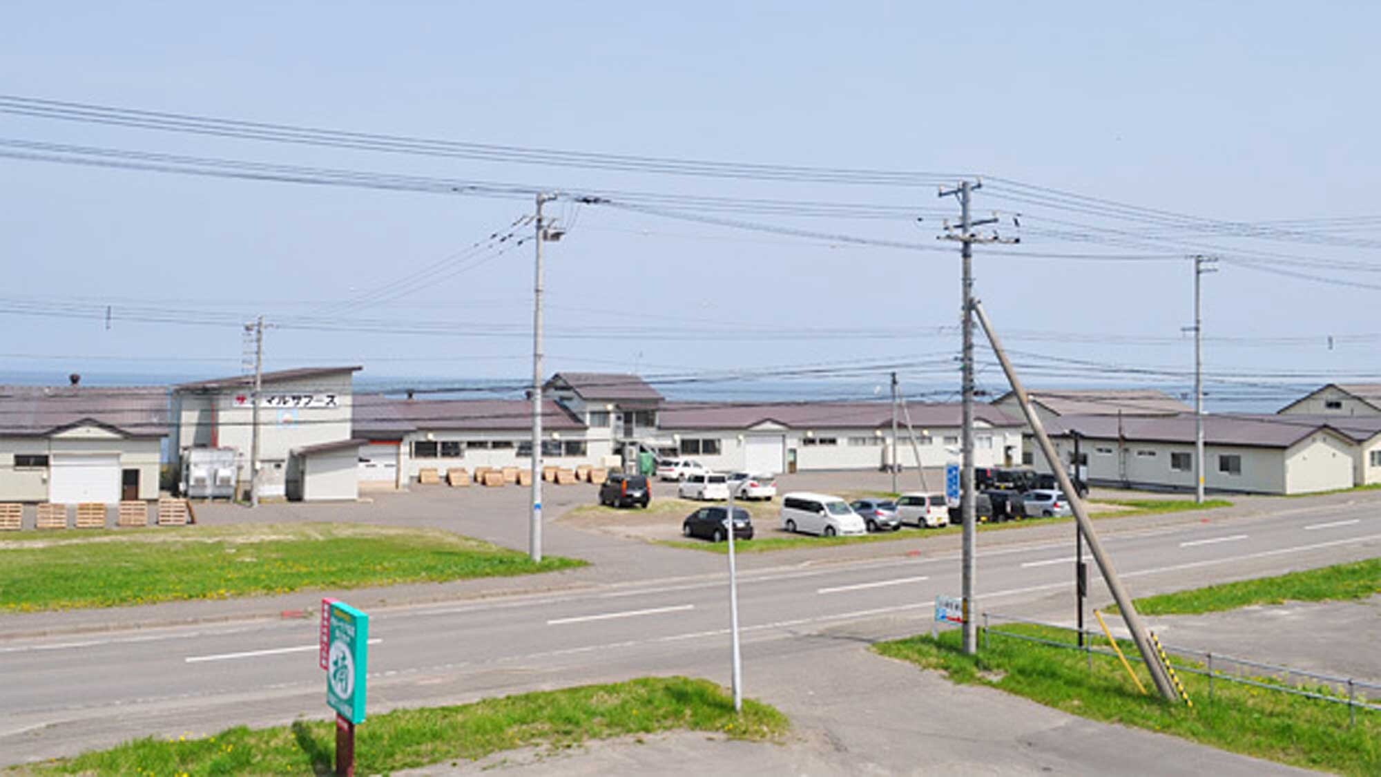 [附近] 位於海岸邊的迷人旅館。大海就在附近。