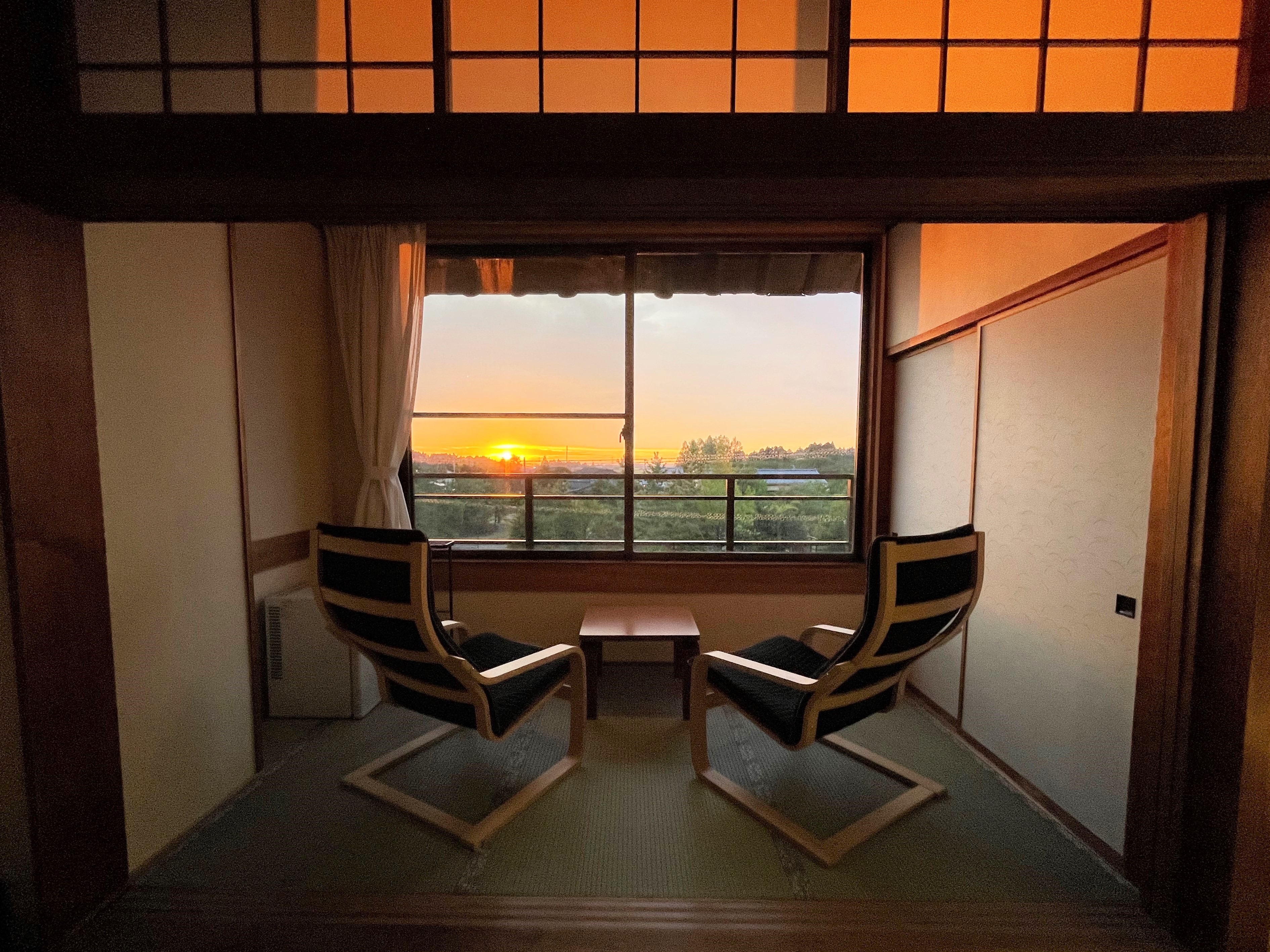Japanese style room with paulownia bed and wide veranda