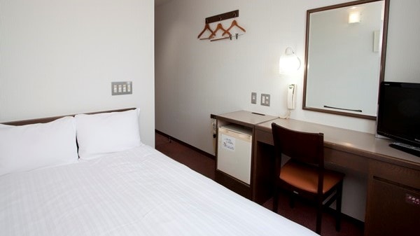 Semi-double room