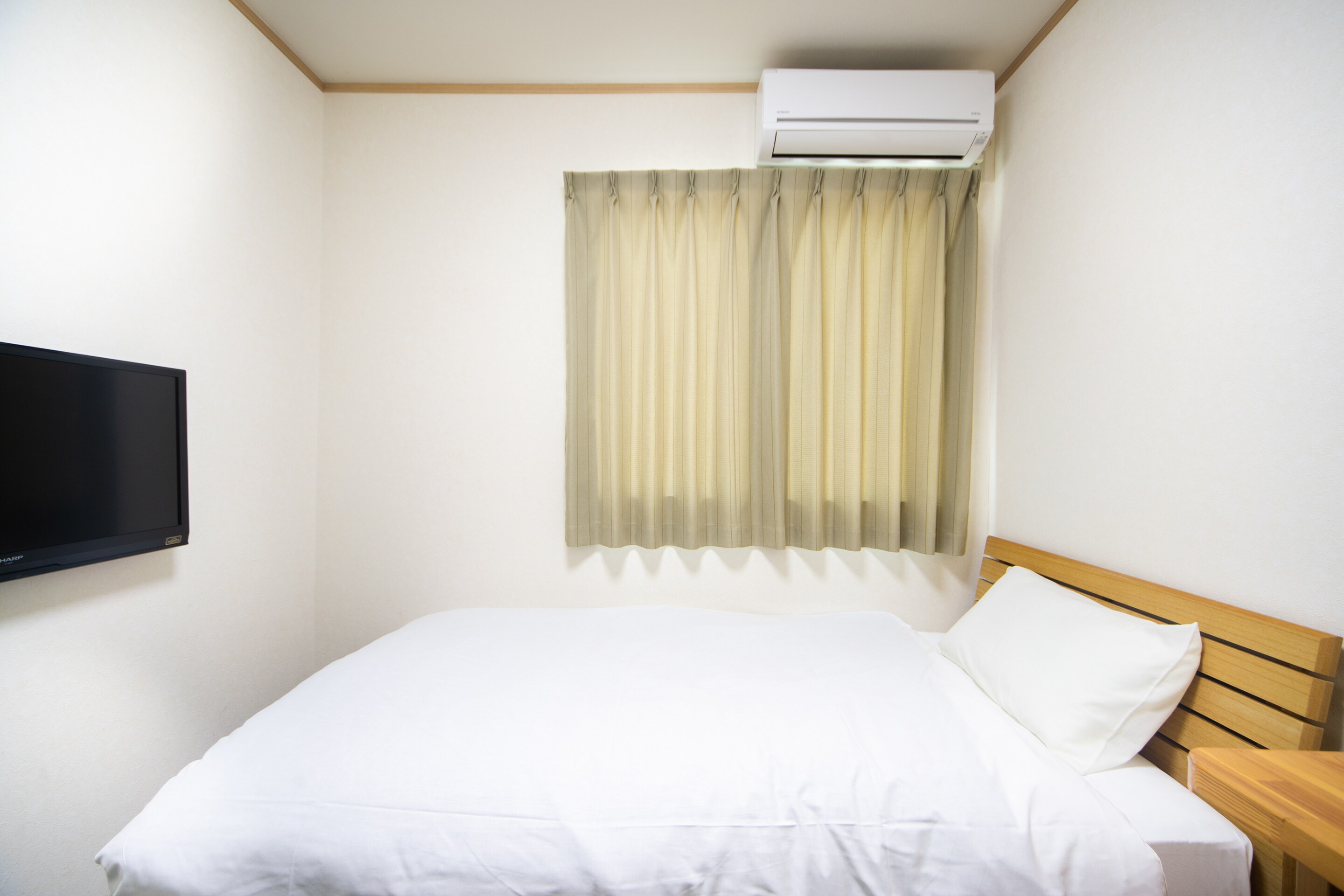 [Dilarang Merokok] Kamar Single