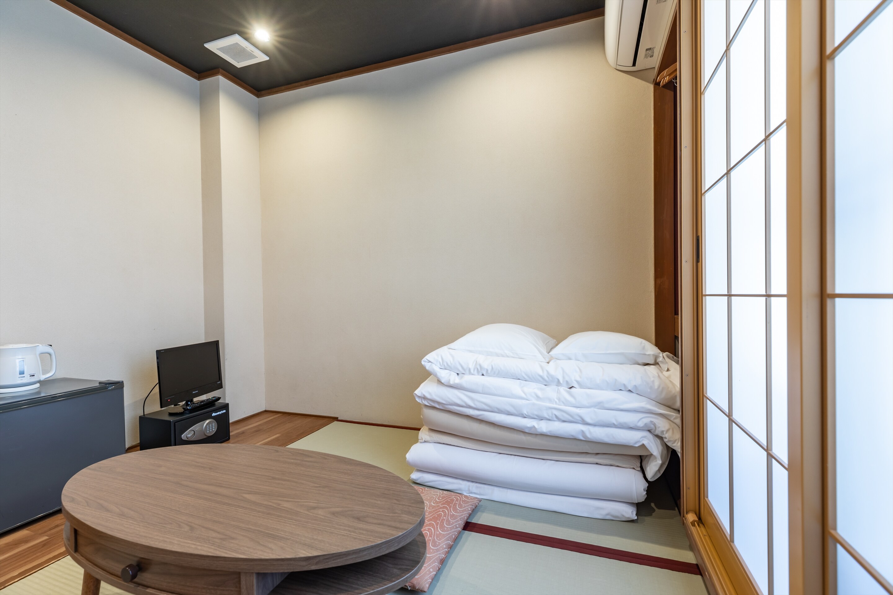 [Non-smoking] Japanese-style room for 1-2 people