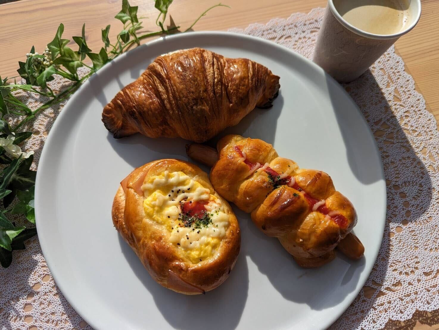 Yotsuba Bakery | Breakfast takeout image