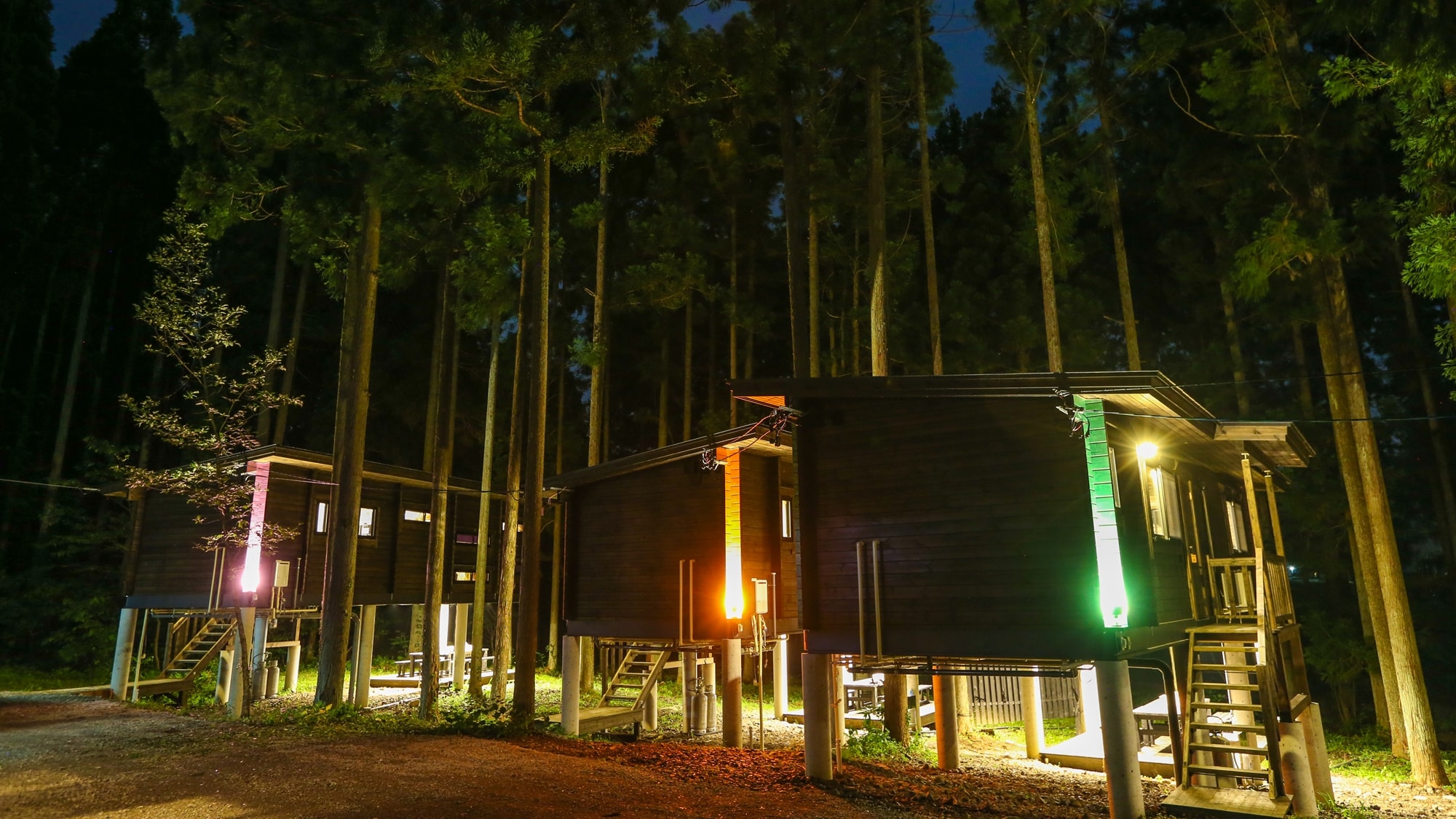 *[小屋：外觀] 共 5 間私人小屋