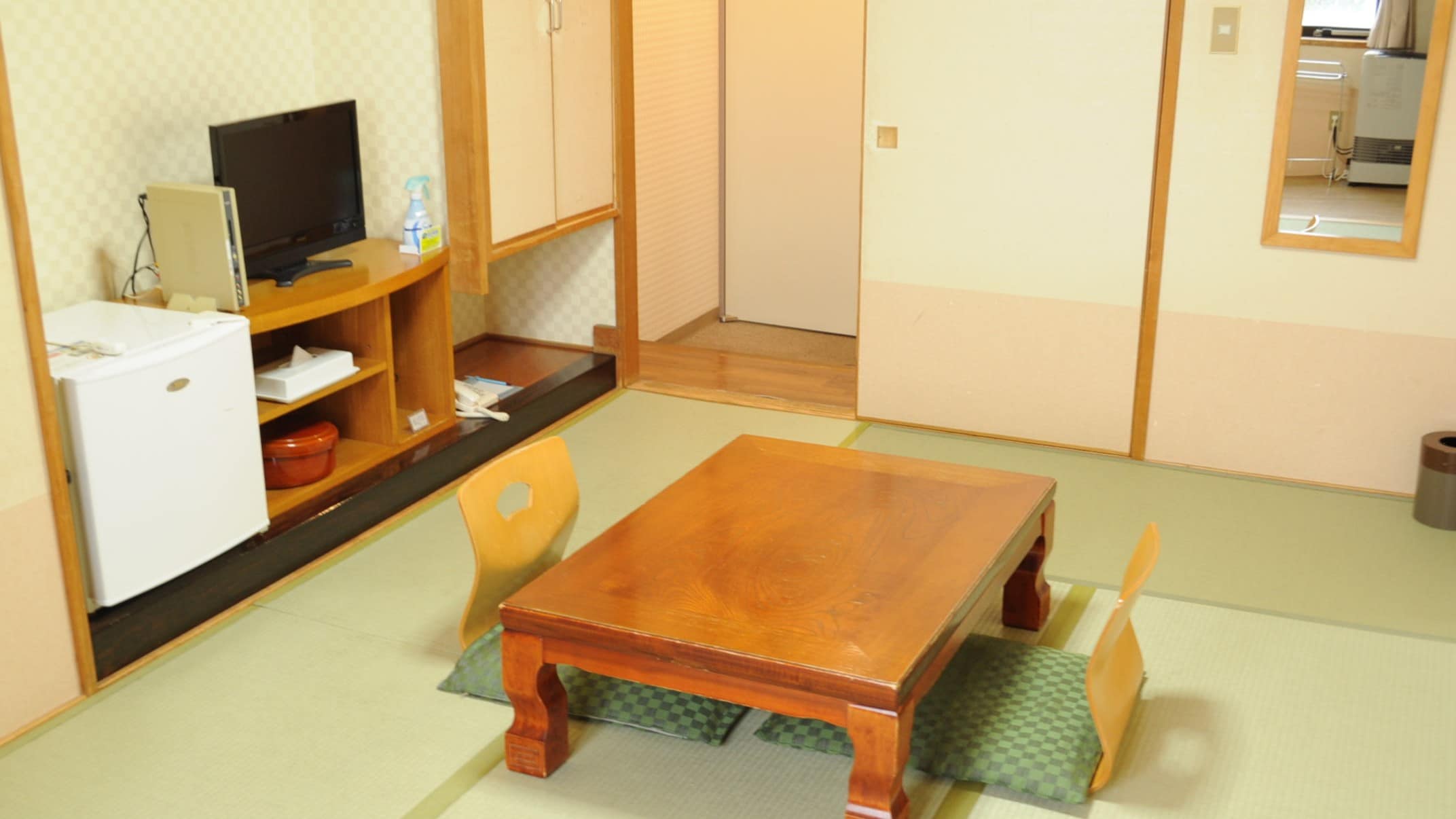 ◆Japanese-style room (6 tatami mats)