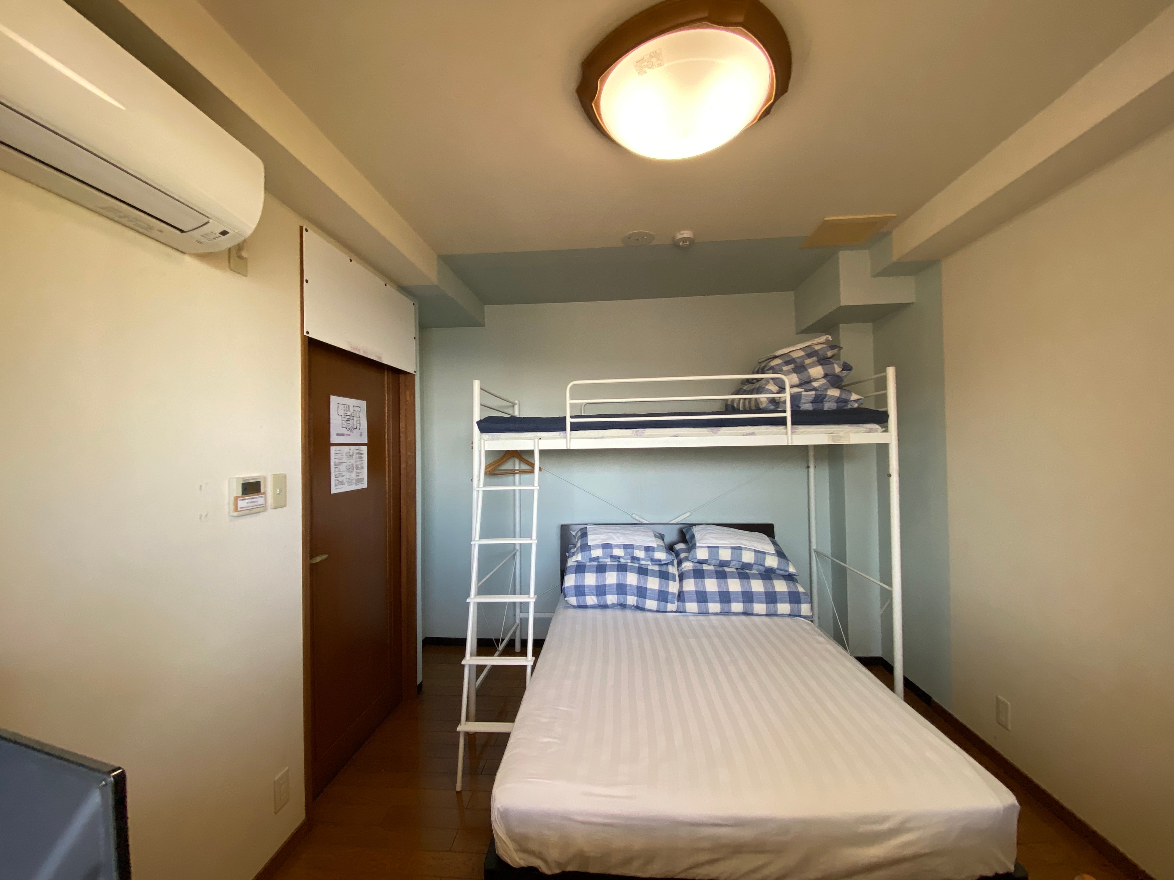 102 rooms
