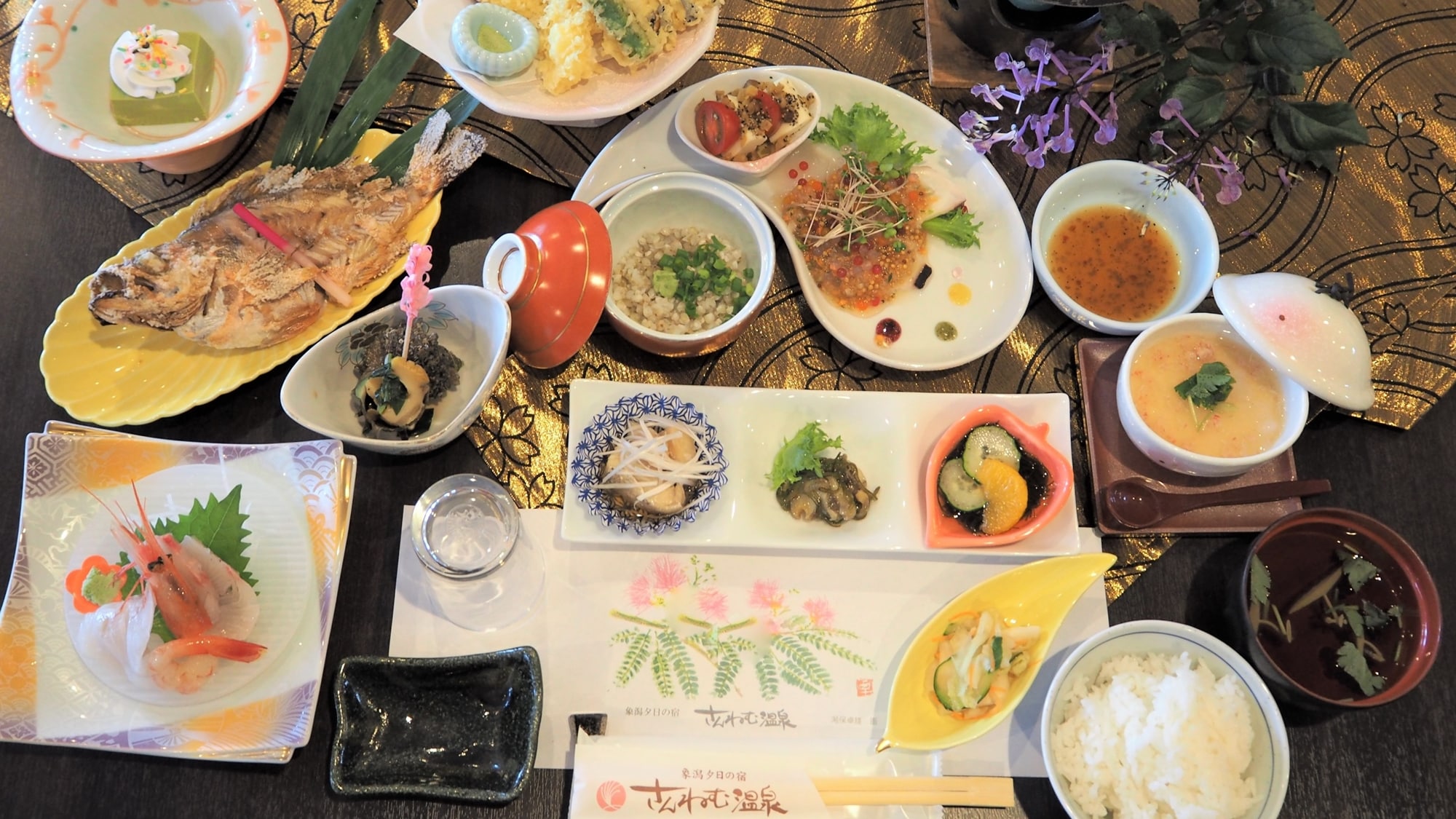 *【Tsukumo Gozen (example)】This is the most standard meal at Sannemu Onsen.