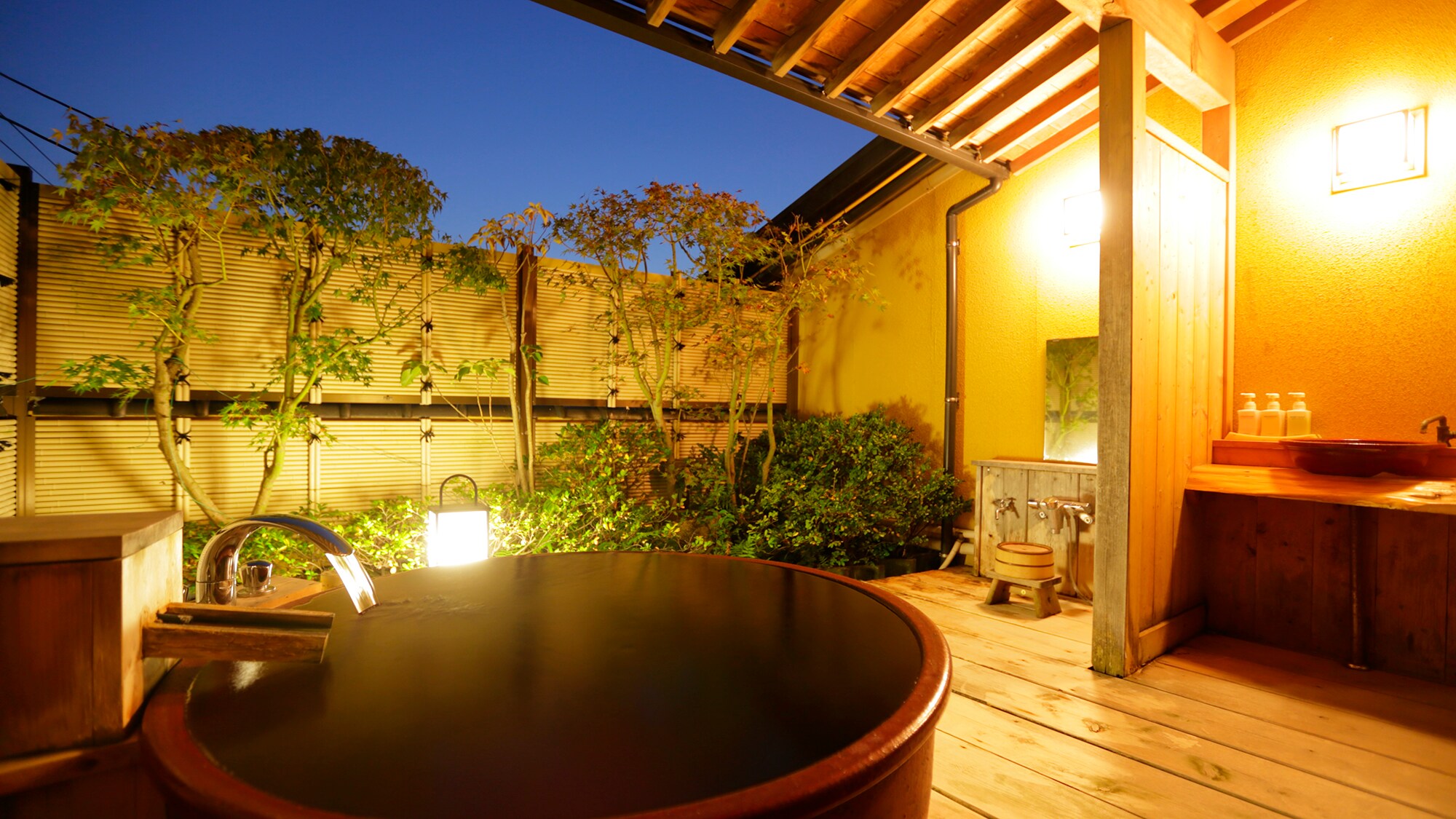 Japanese-style room with open-air bath