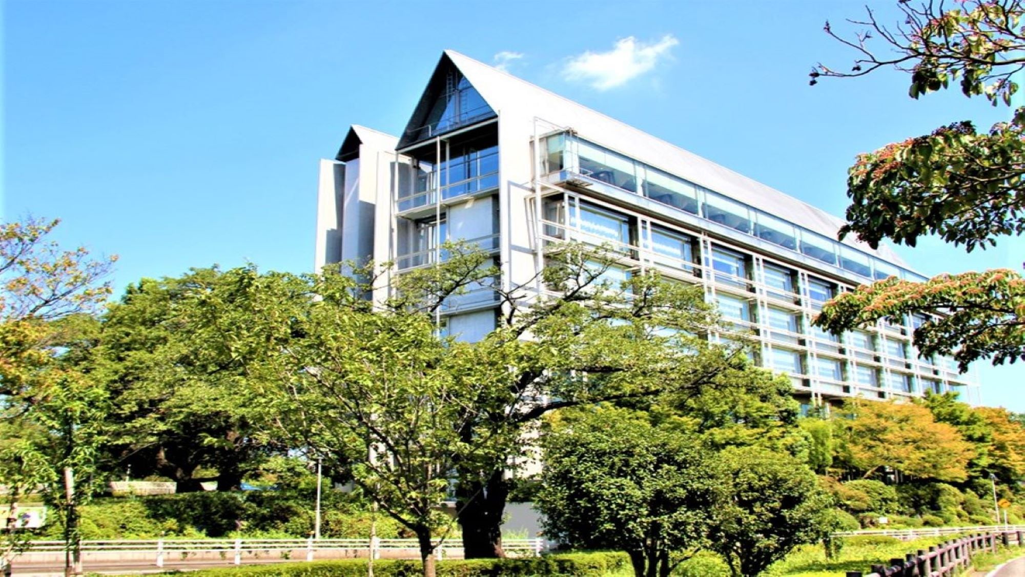 Bên ngoài của Kikusuitei