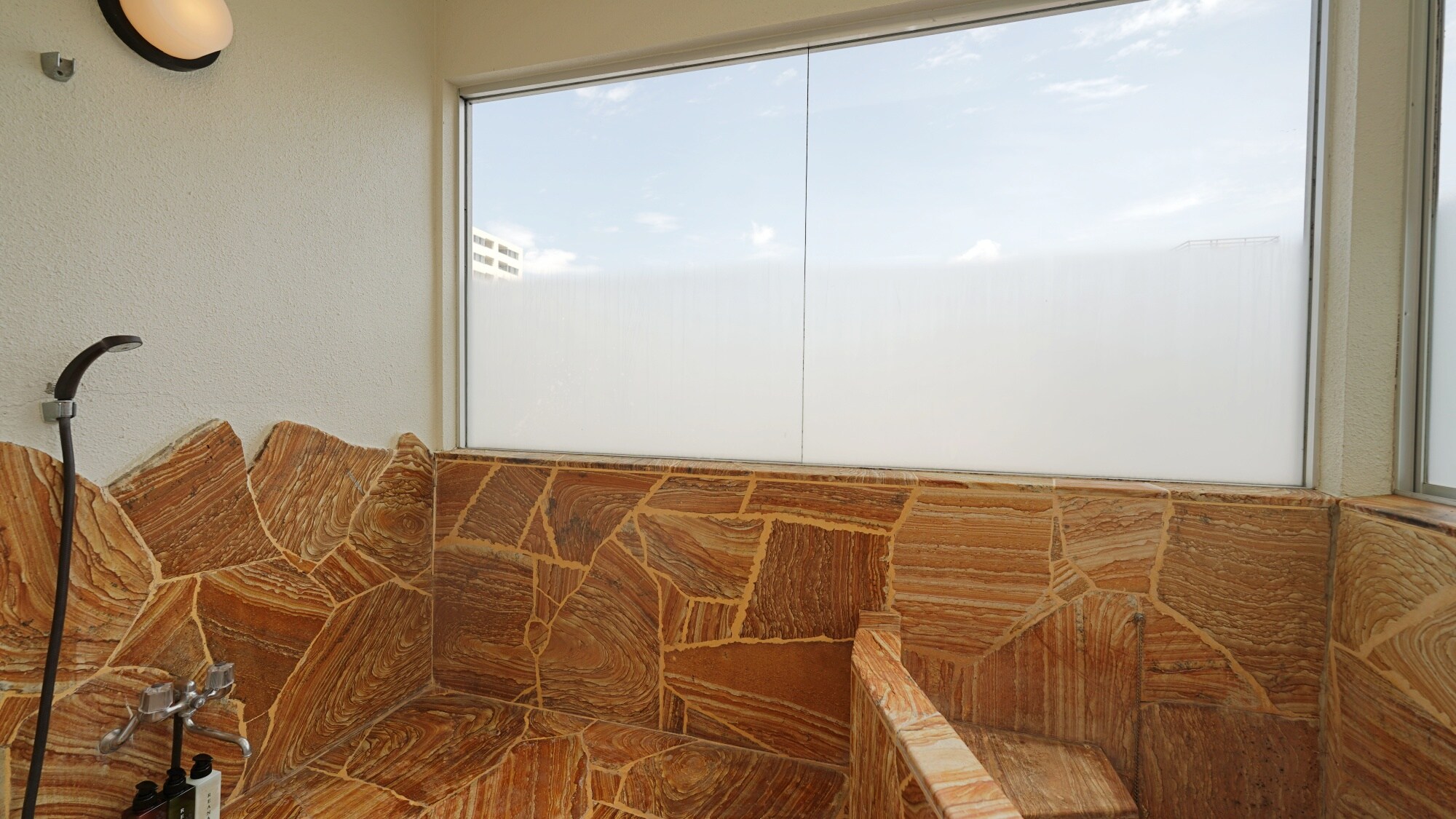 Japanese-Western room, 15 tatami mats (with indoor bath)