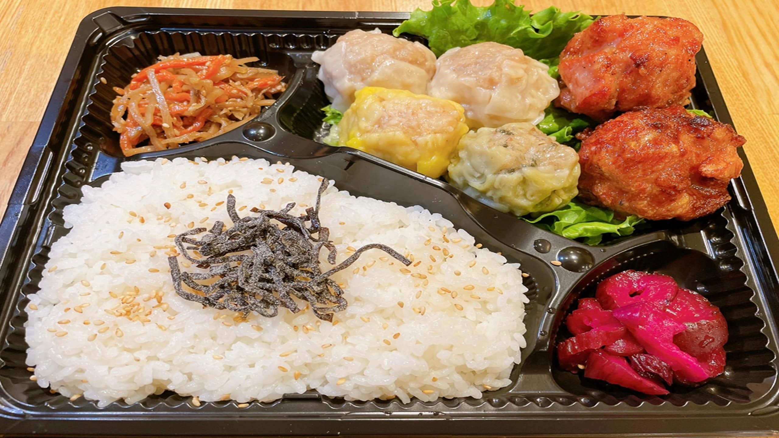 Breakfast (bento style)