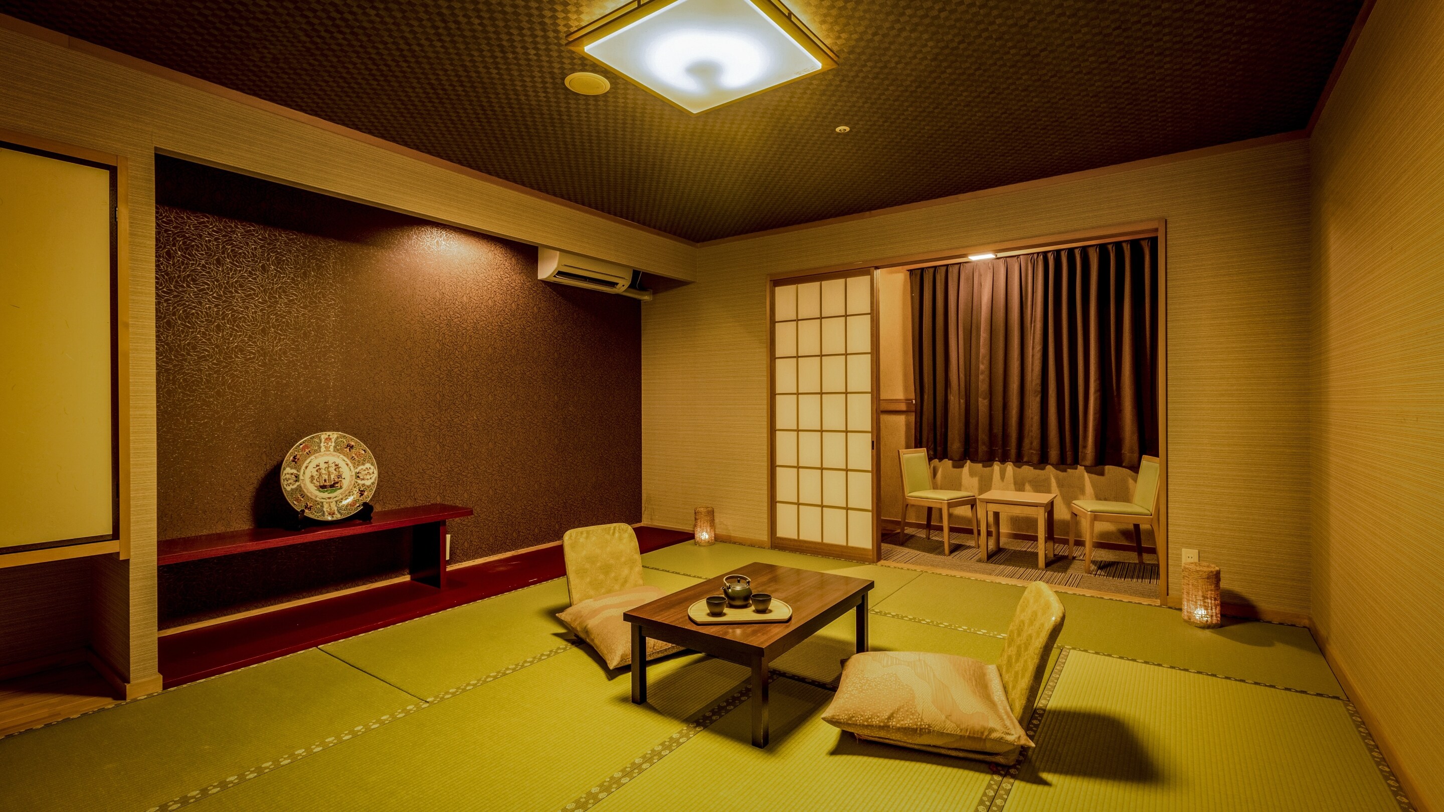 Standard Japanese-style room (poolside) *Example of a guest room