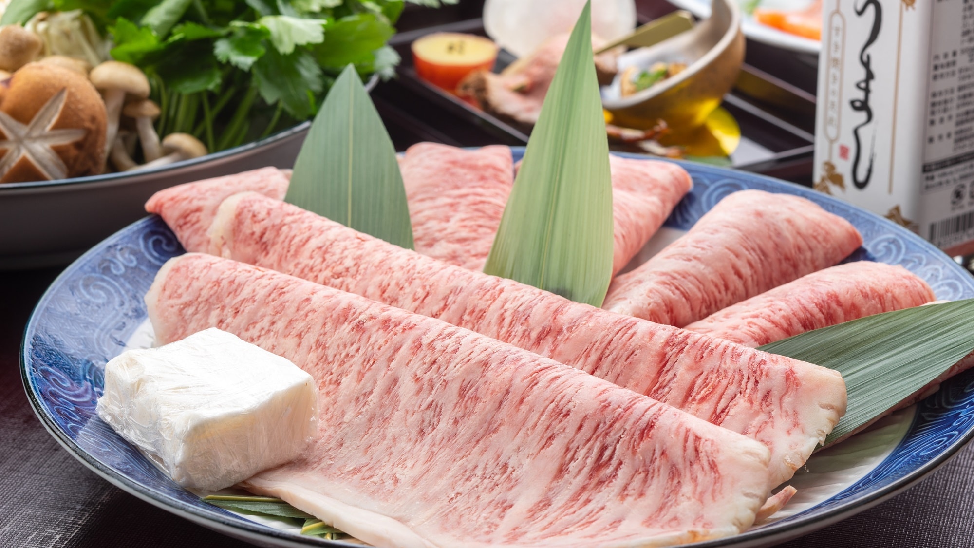 *[Omi Beef Sukiyaki] A classic meat dish! Enjoy the combination of the sweetness of the melting meat and the delicious sauce.