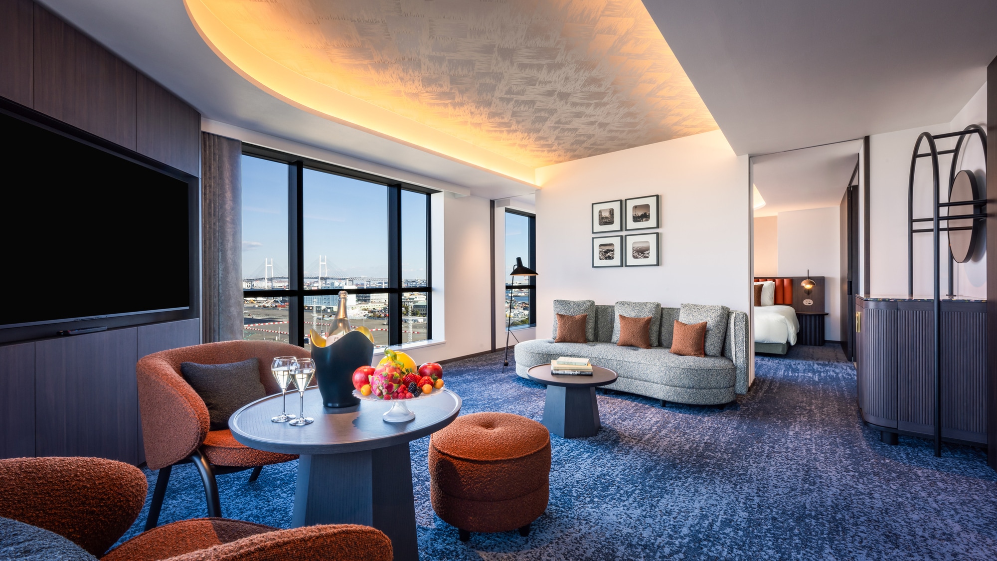 Suite The Gate Twin (example)