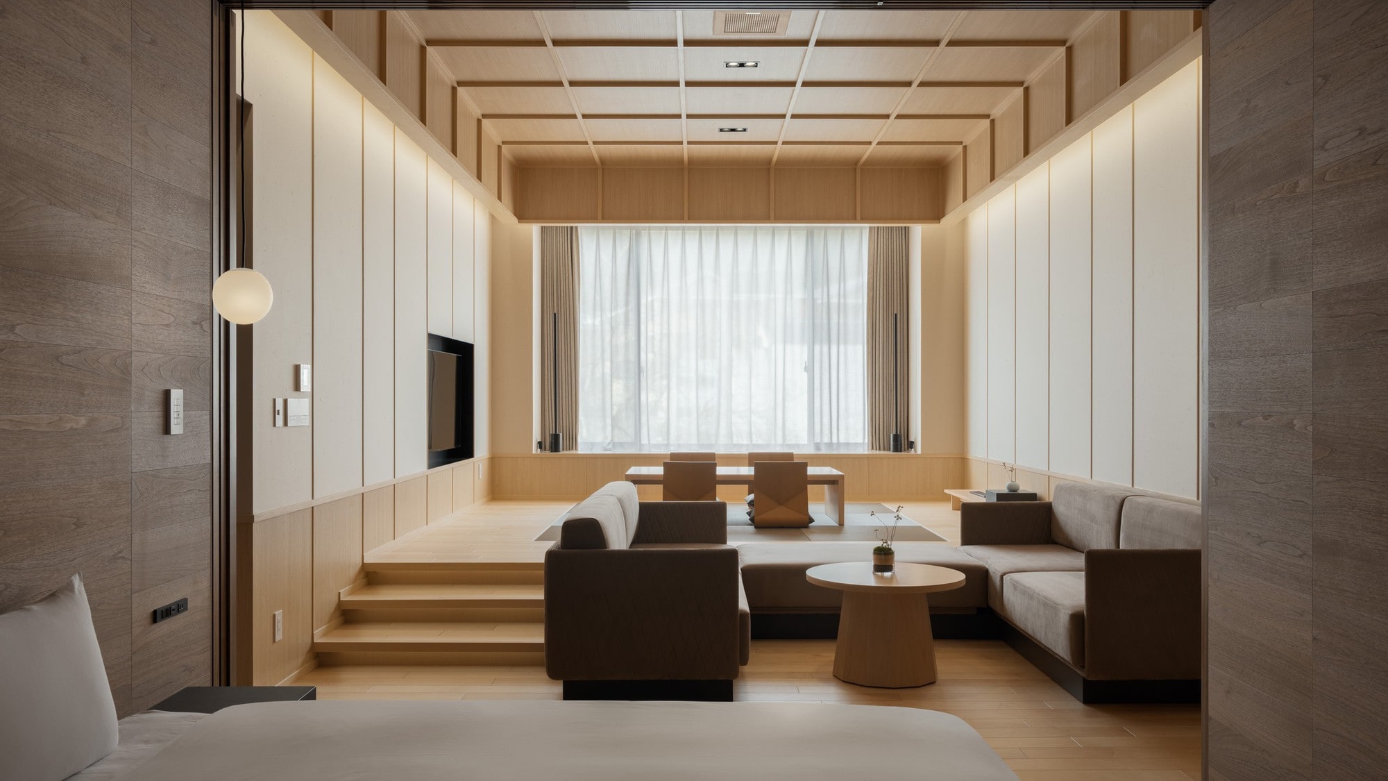 附设半露天温泉浴池的高级日式现代客房＜川见＞【67㎡】