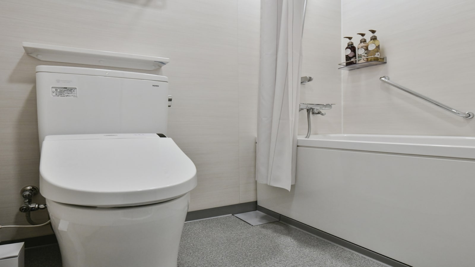 Bangunan utama | Kamar twin standar dengan kamar mandi unit