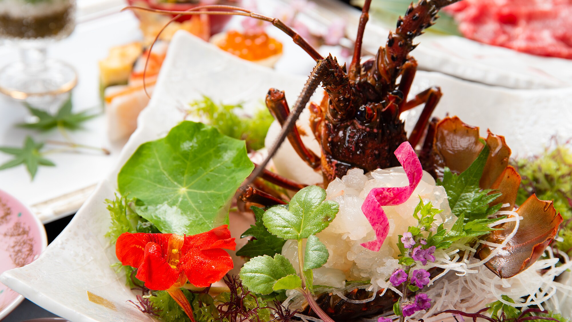 *[Contoh memasak] Sashimi lobster berduri