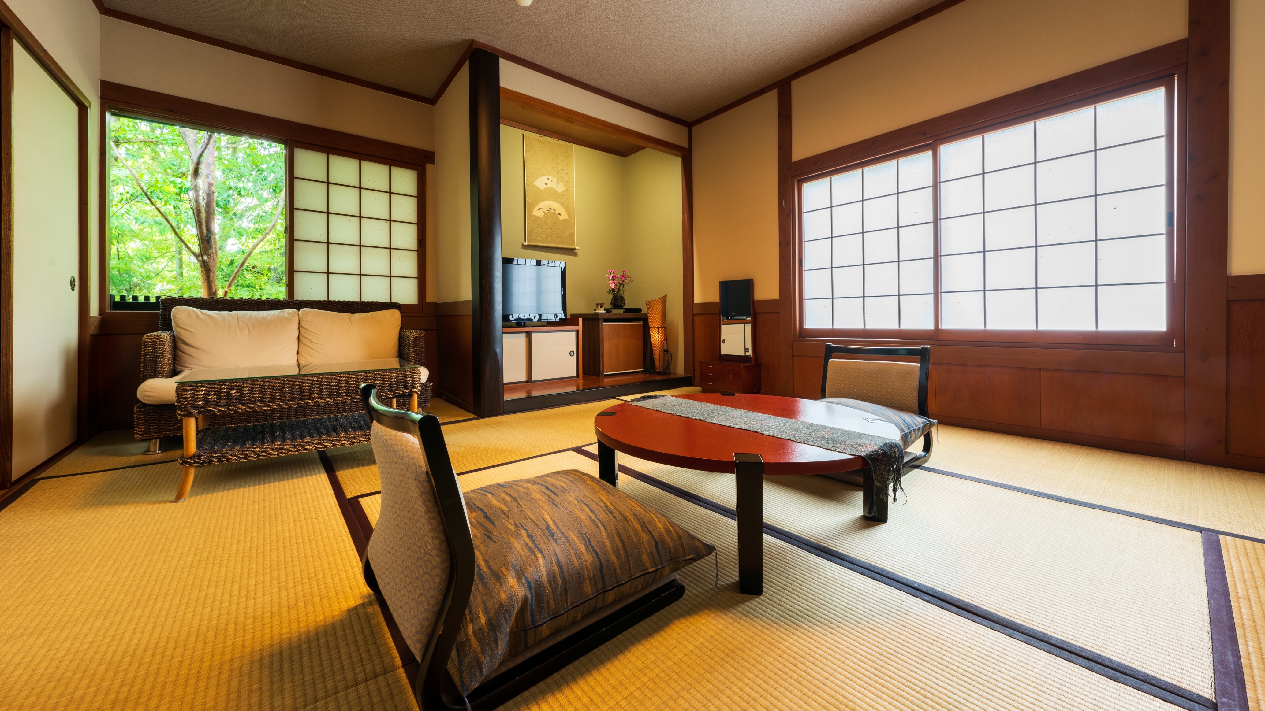 [Standard Japanese-style room 8 tatami mats / Kaede] Japanese-style room with a calm atmosphere of 8 tatami mats