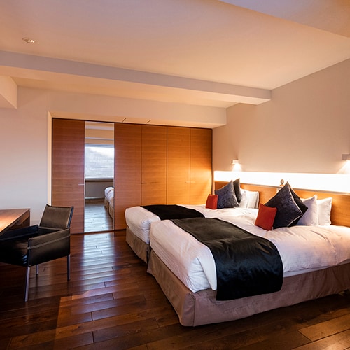 [Luxury Suite Japanese and Western Room] Please enjoy a good night's sleep away from everyday life.