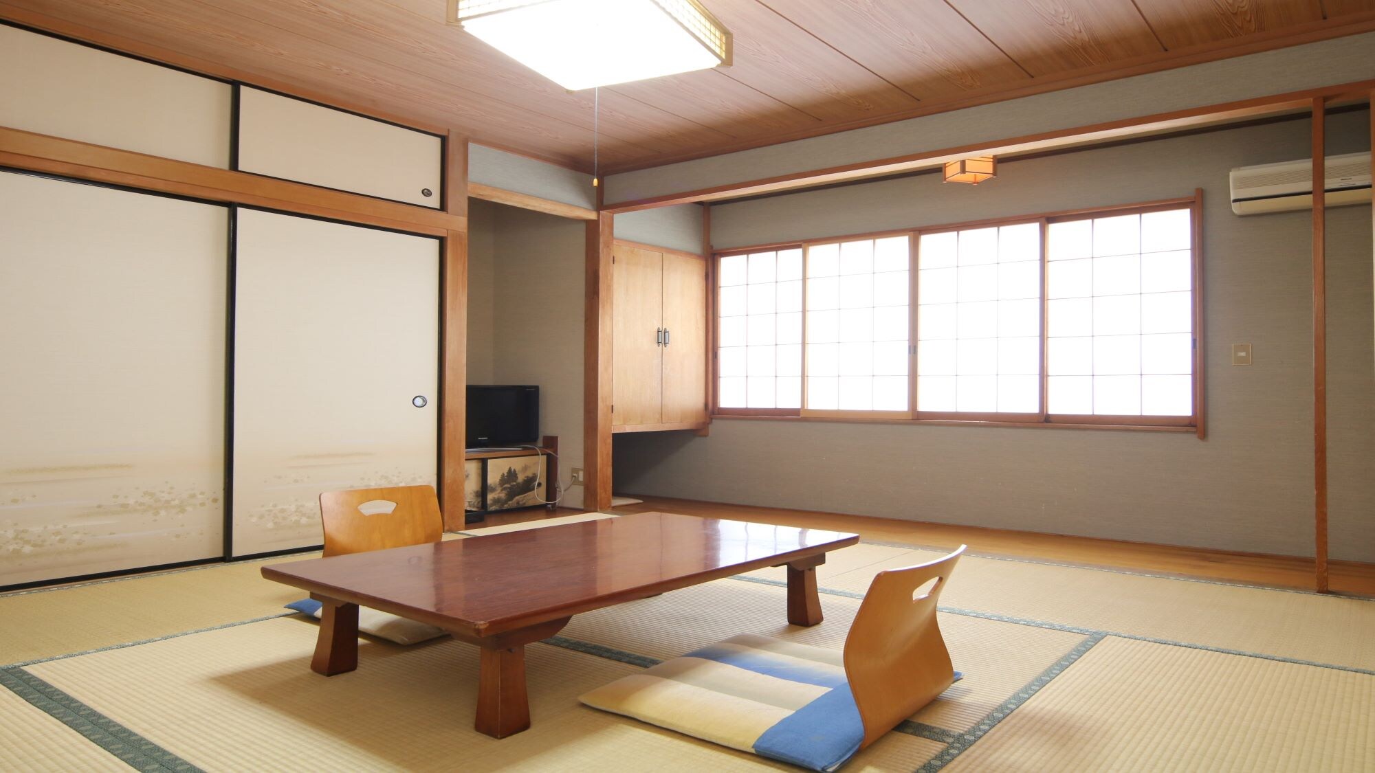 Bangunan baru 8 tikar tatami