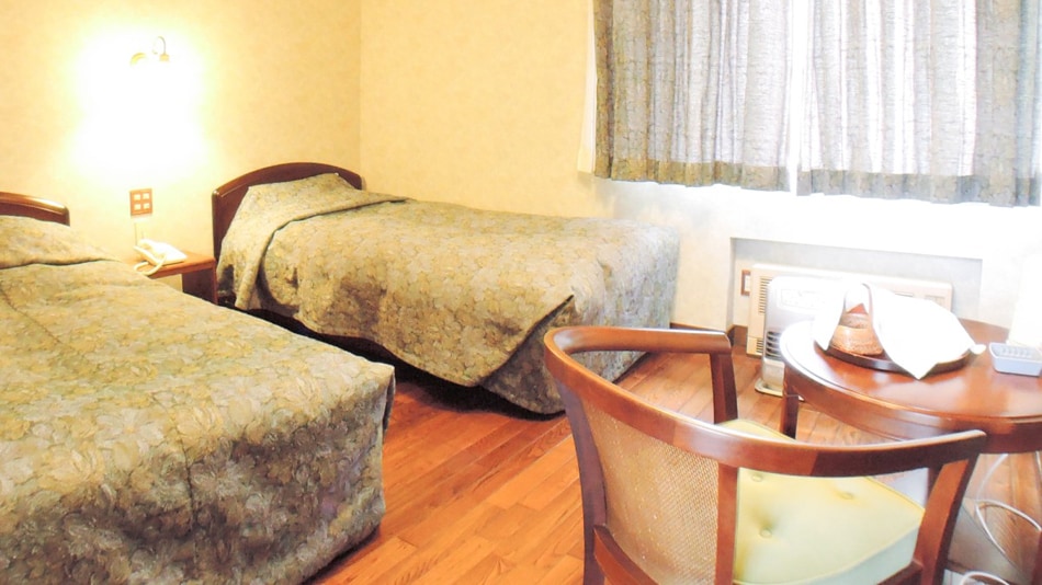 [Gambar detail] Kamar (twin)
