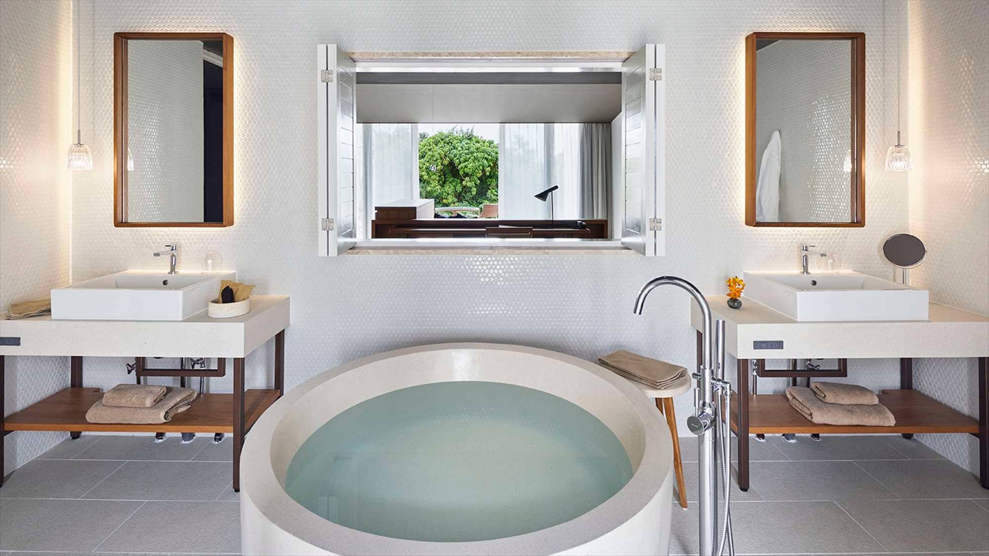 ◆ Comfort cottage bathroom