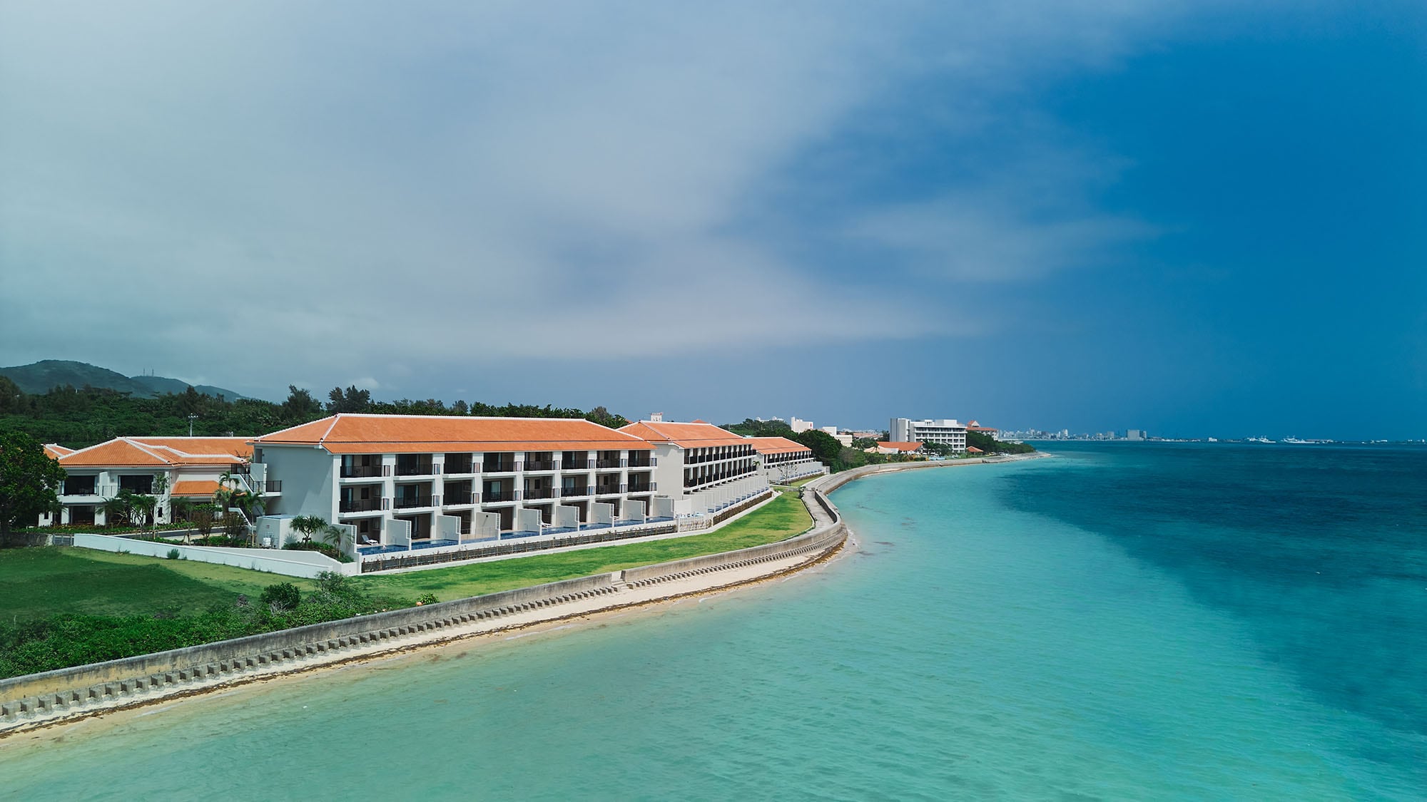 [Exterior] VIVOVIVA Ishigakijima facing the sea